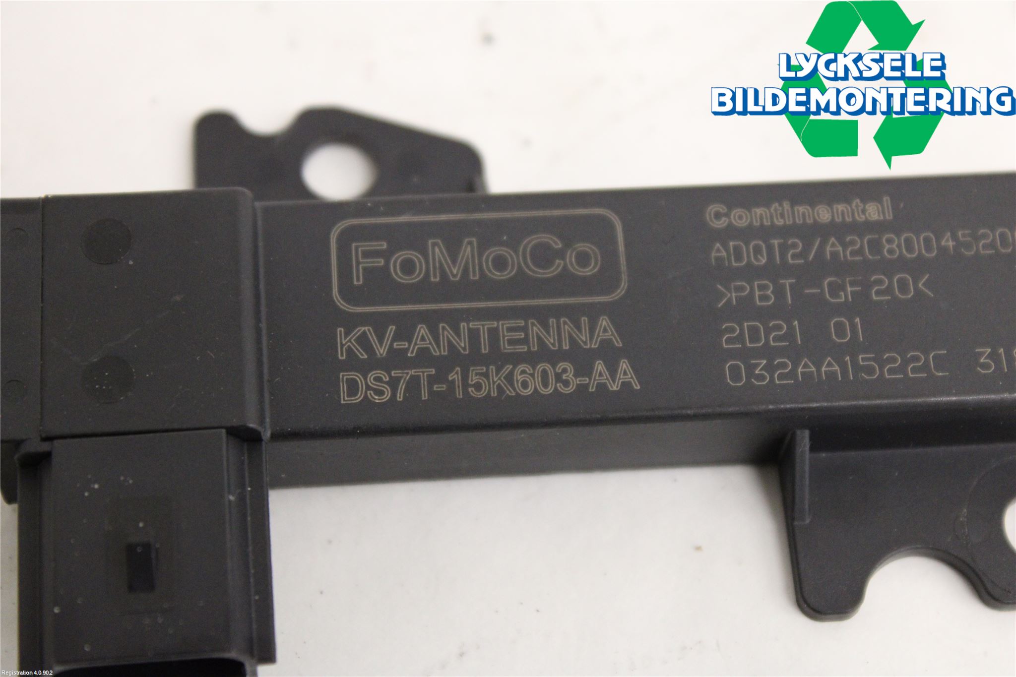 Ford KUGA/KUGA PHEZ/FHEV 20- Antenn