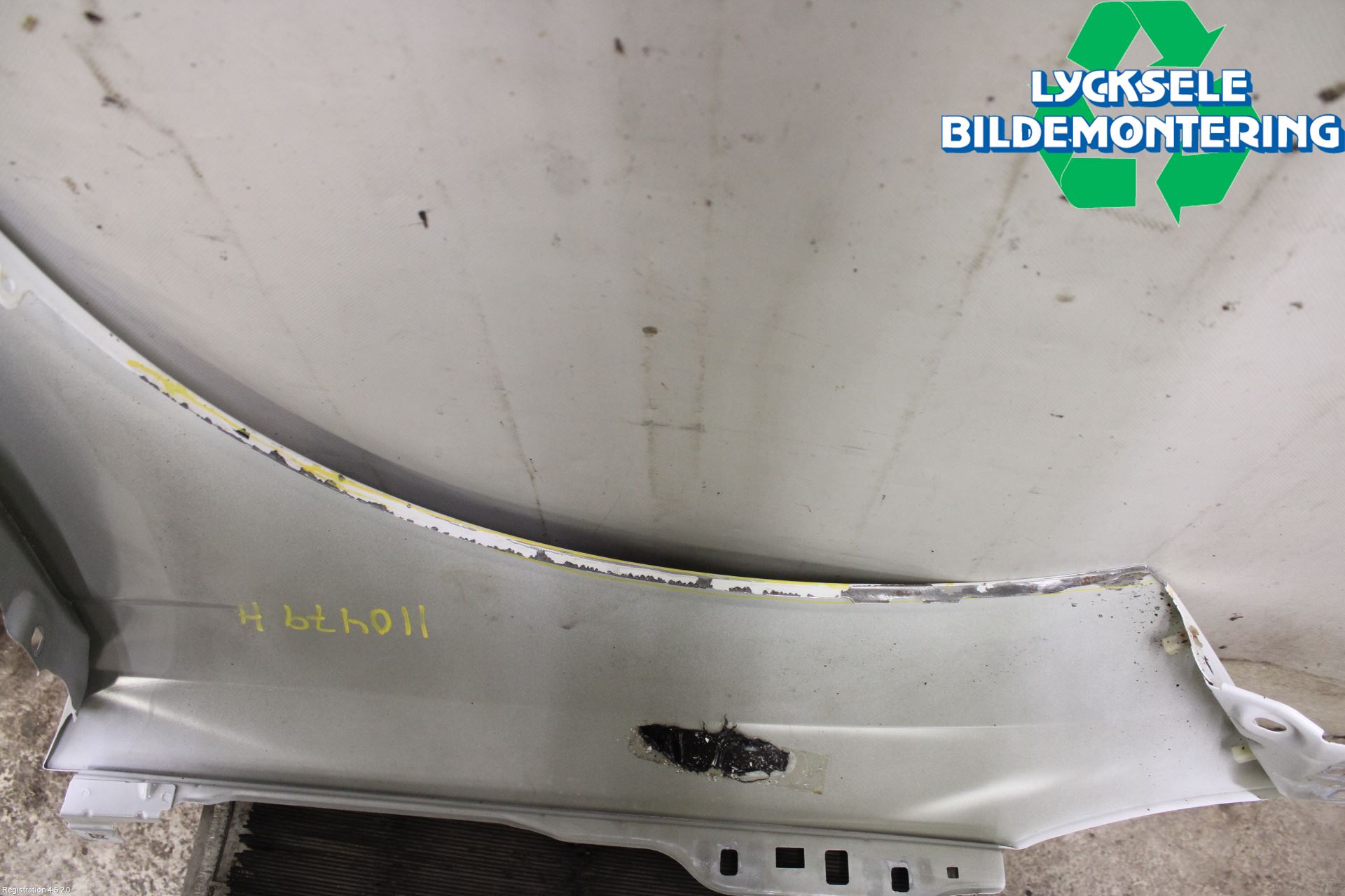 Ford FOCUS 11-14 Skärm Fram Höger