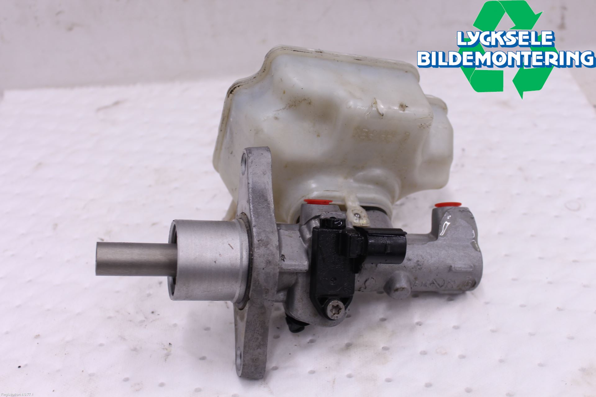 Volkswagen VW CADDY 11-15 Broms Huvudcylinder