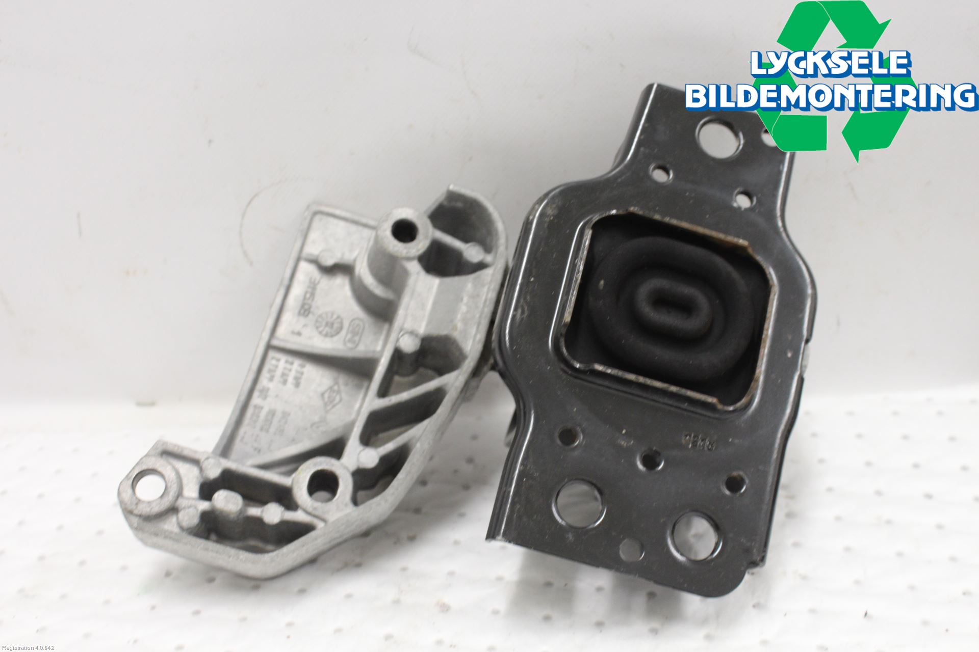 Renault KANGOO II 08-14 Motorfäste