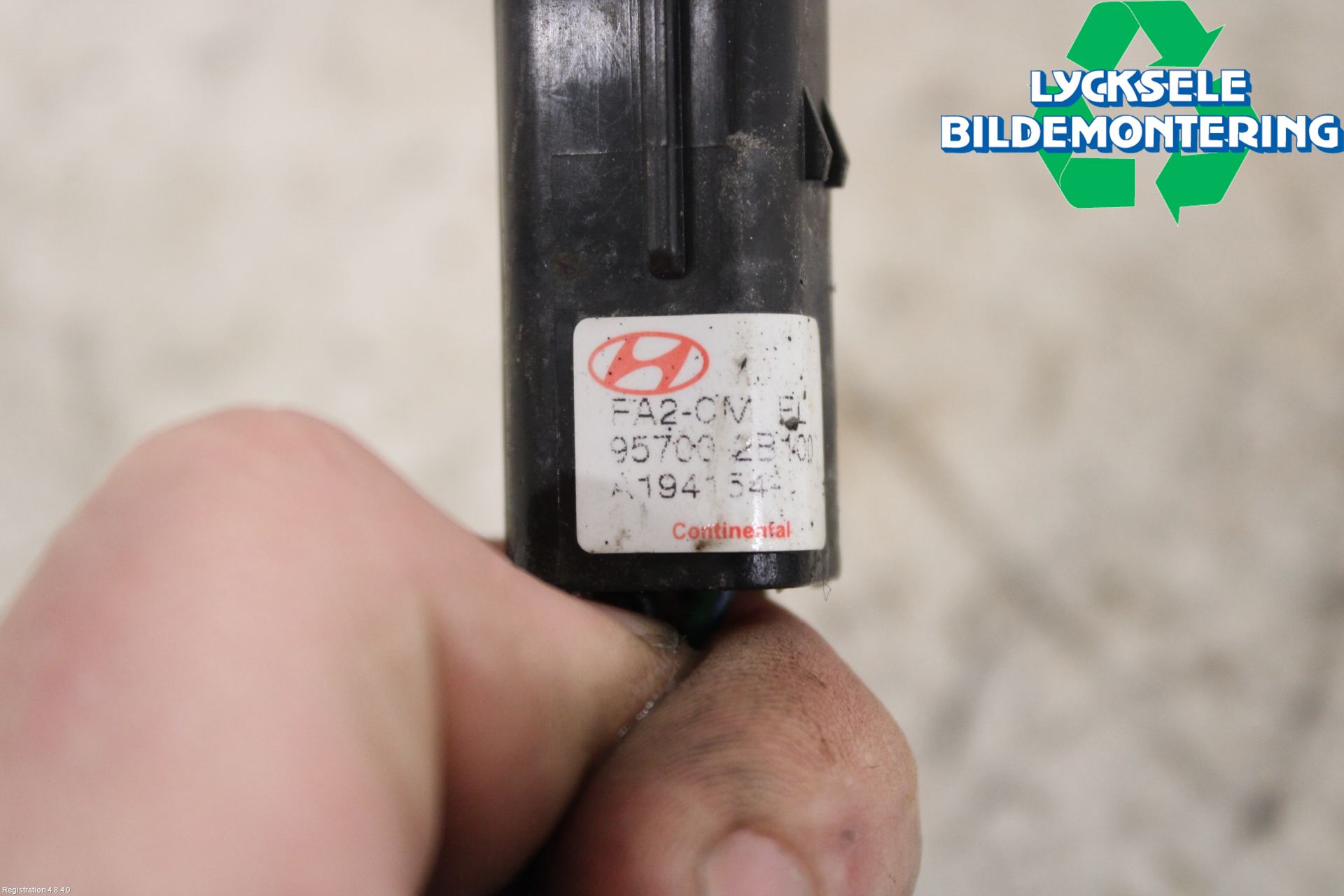 Hyundai SANTA FE  06-12 Parkeringshjälp Backsensor