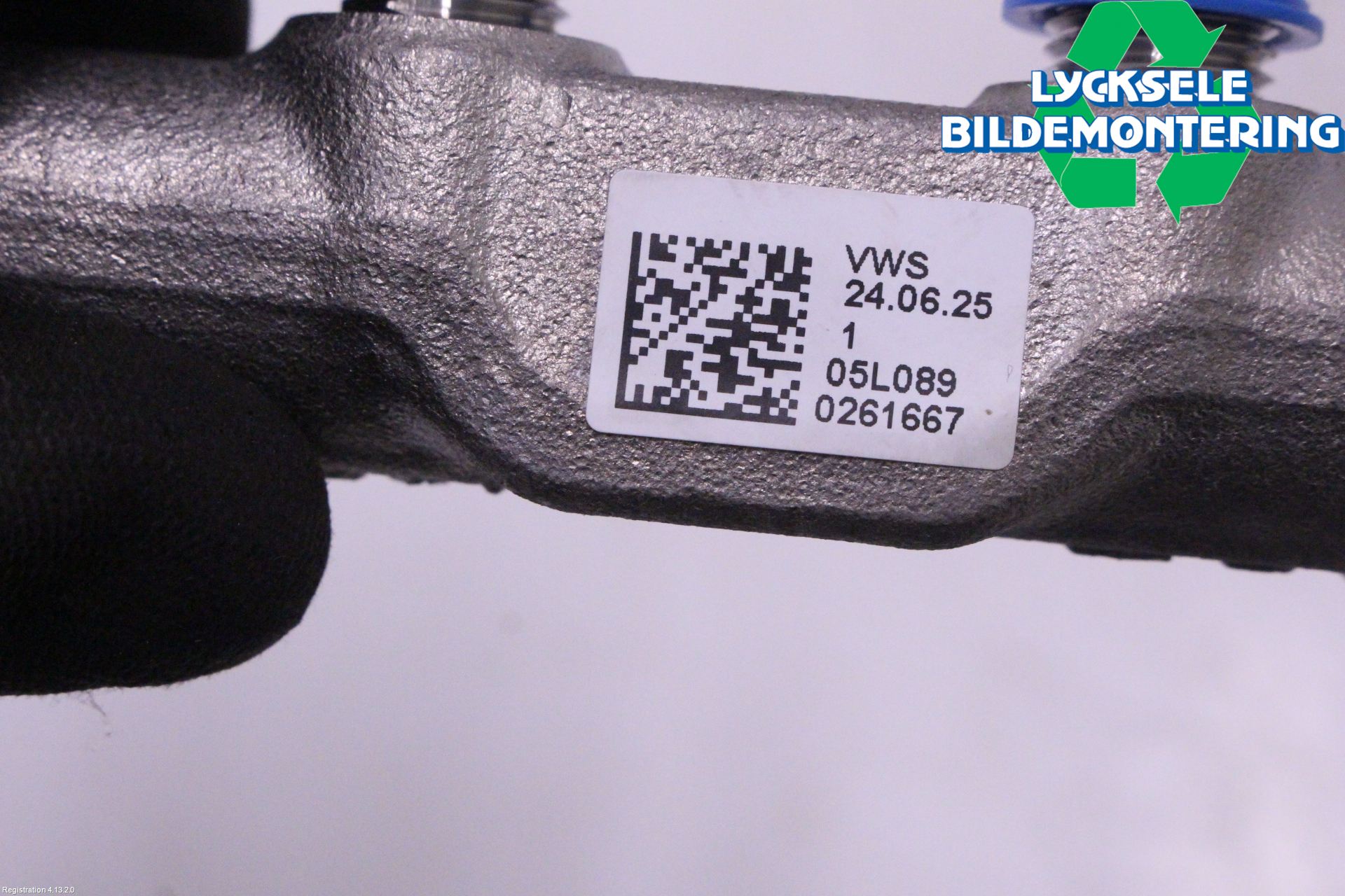 Volkswagen VW PASSAT 24- Inj. Fuelrail