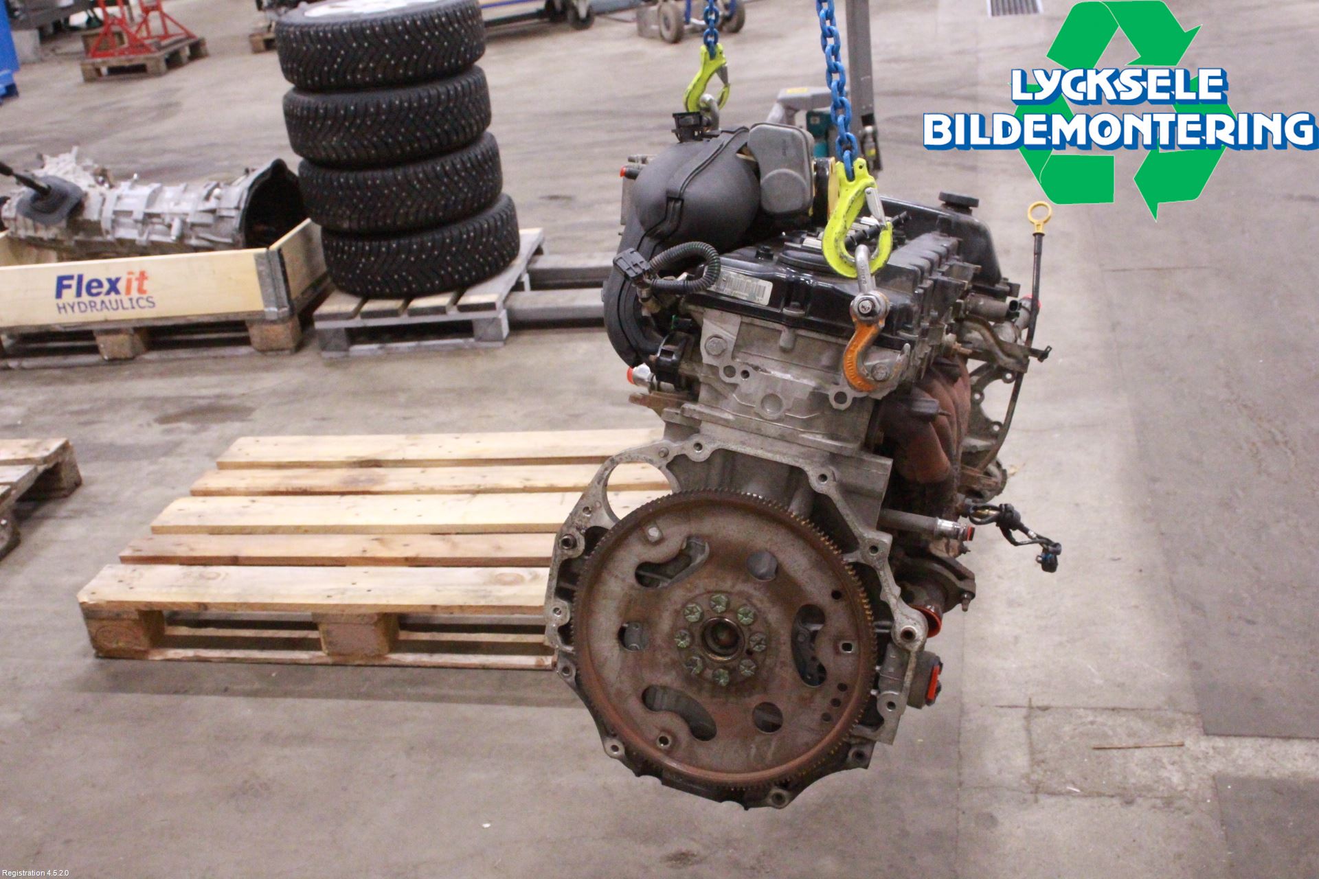 Chevrolet TRAILBLAZER Motor Bensin