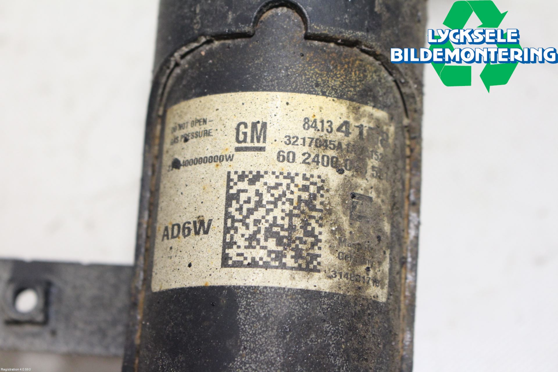 Opel INSIGNIA 17- Fjäderben Fram Höger