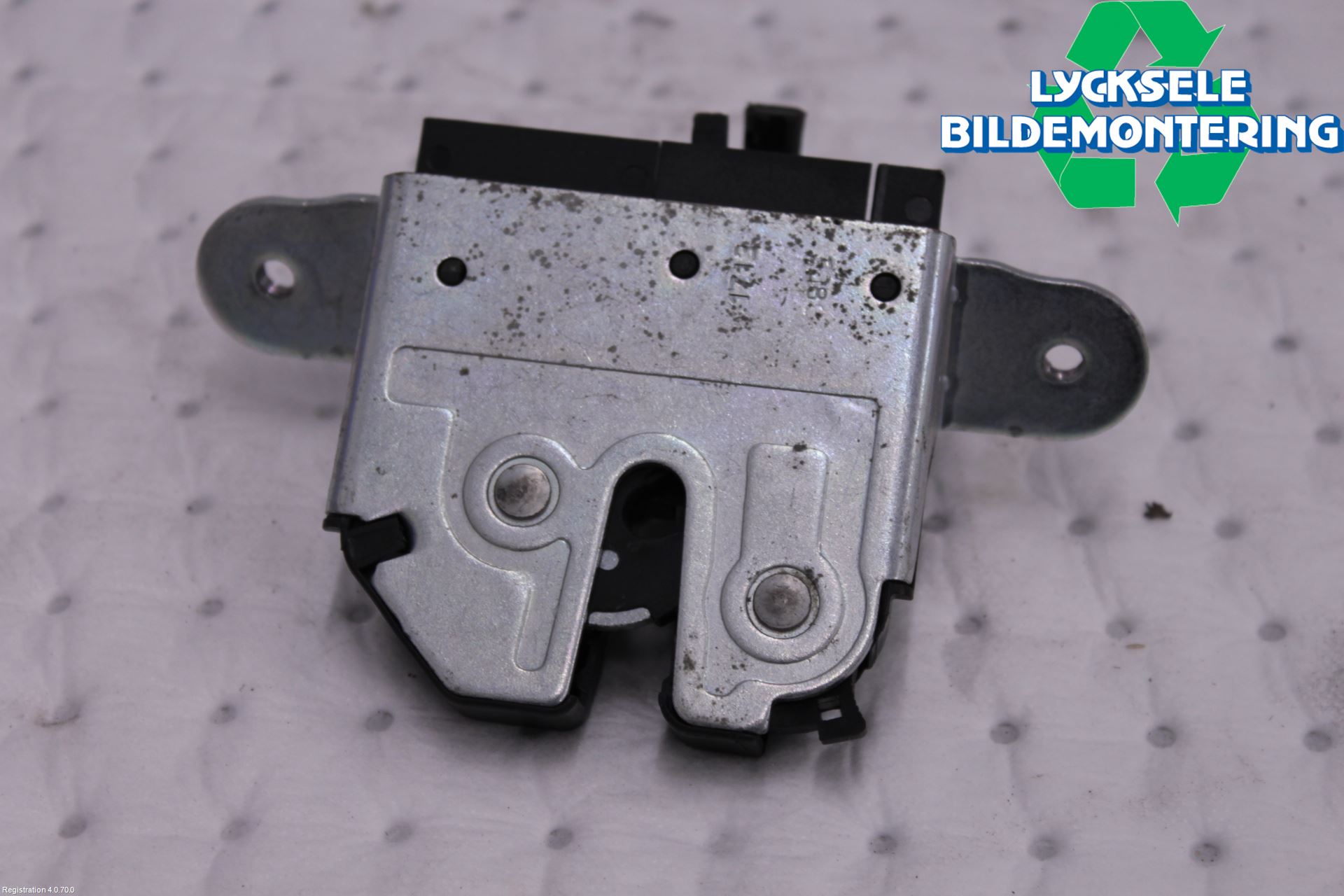 Opel CORSA D 07-14 Låskista Baklucka