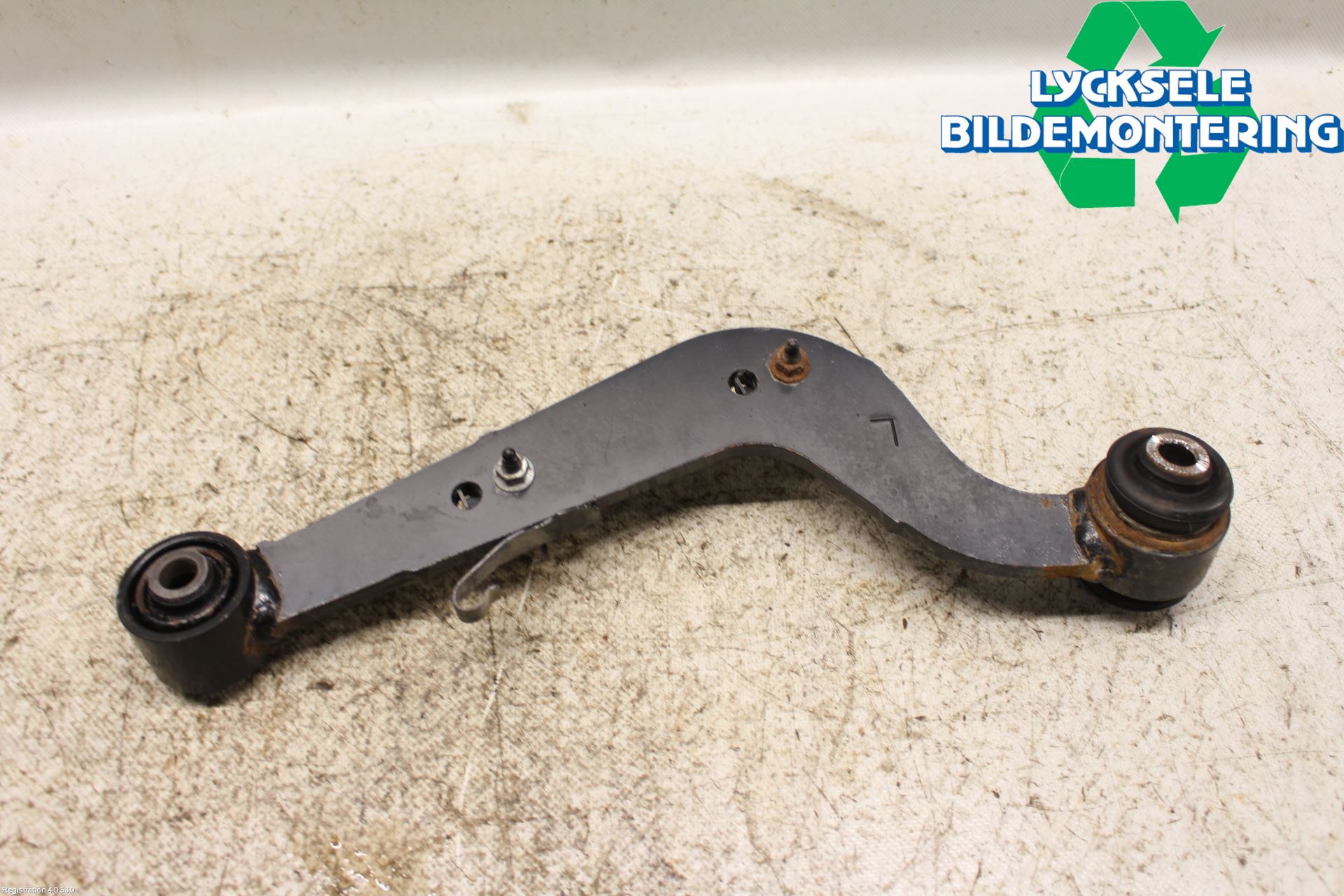 Toyota RAV4 13-18 Bärarm Bak Vänster