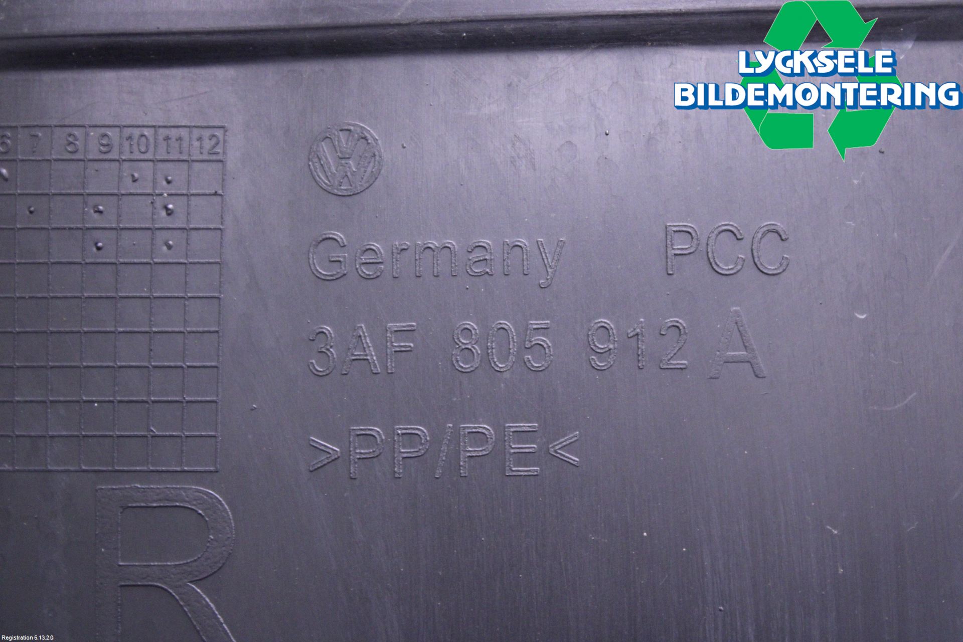 Volkswagen VW PASSAT 11-14 Skärm Inner