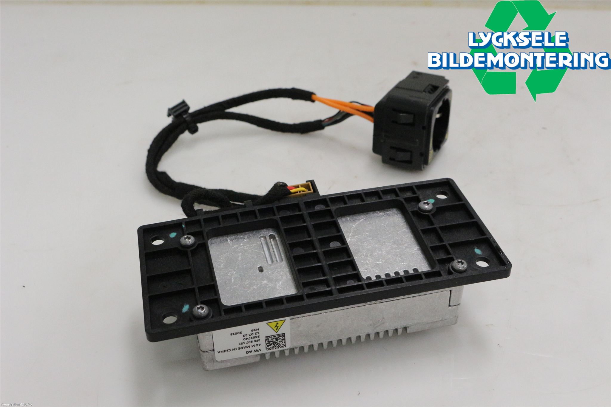 Skoda ENYAQ iV 21- Inverter 12 -> 220 V