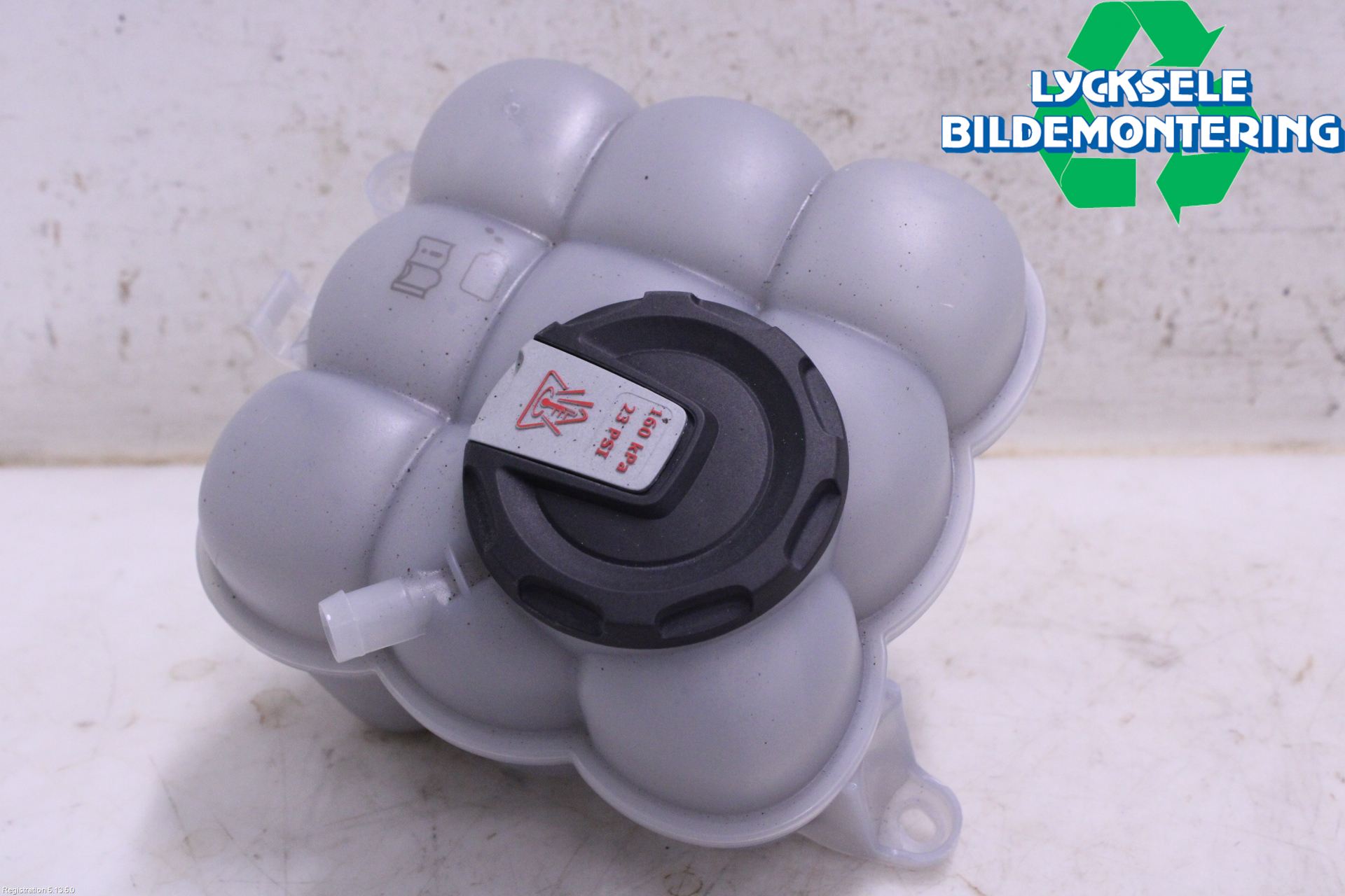 Volkswagen VW TOUAREG CR 18- Expansionstank