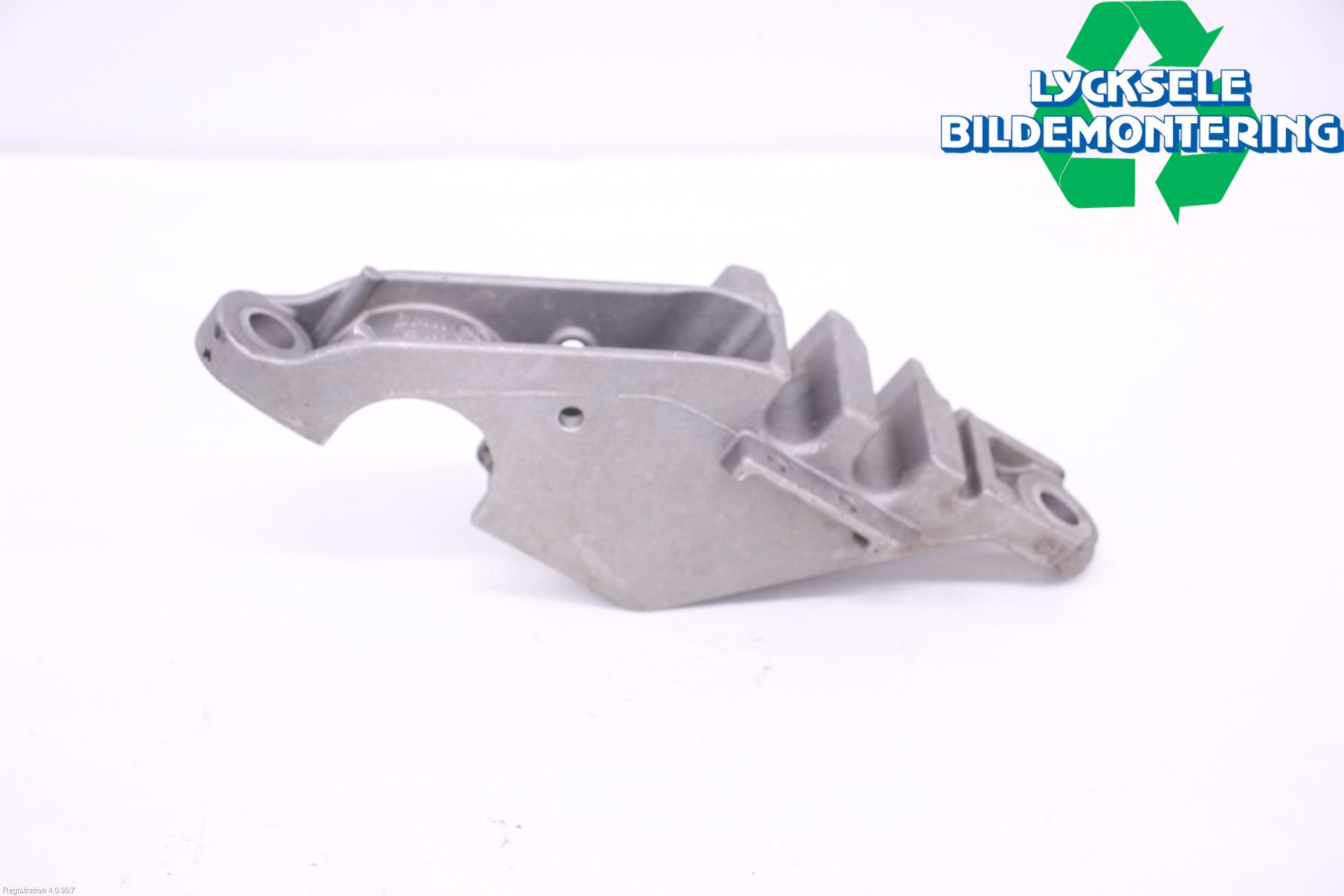 BMW 5 G30/G31/F90 17-23 Krängningshämmarfäste