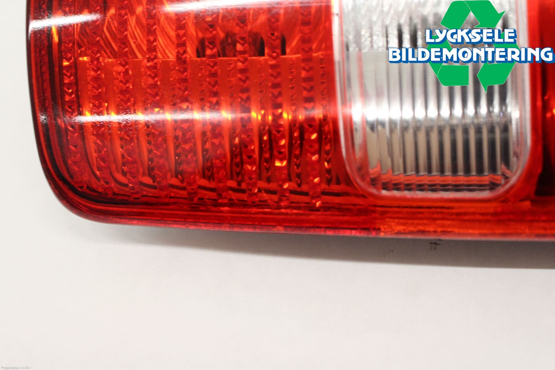 Volkswagen VW CADDY 11-15 Bakljus Vänster