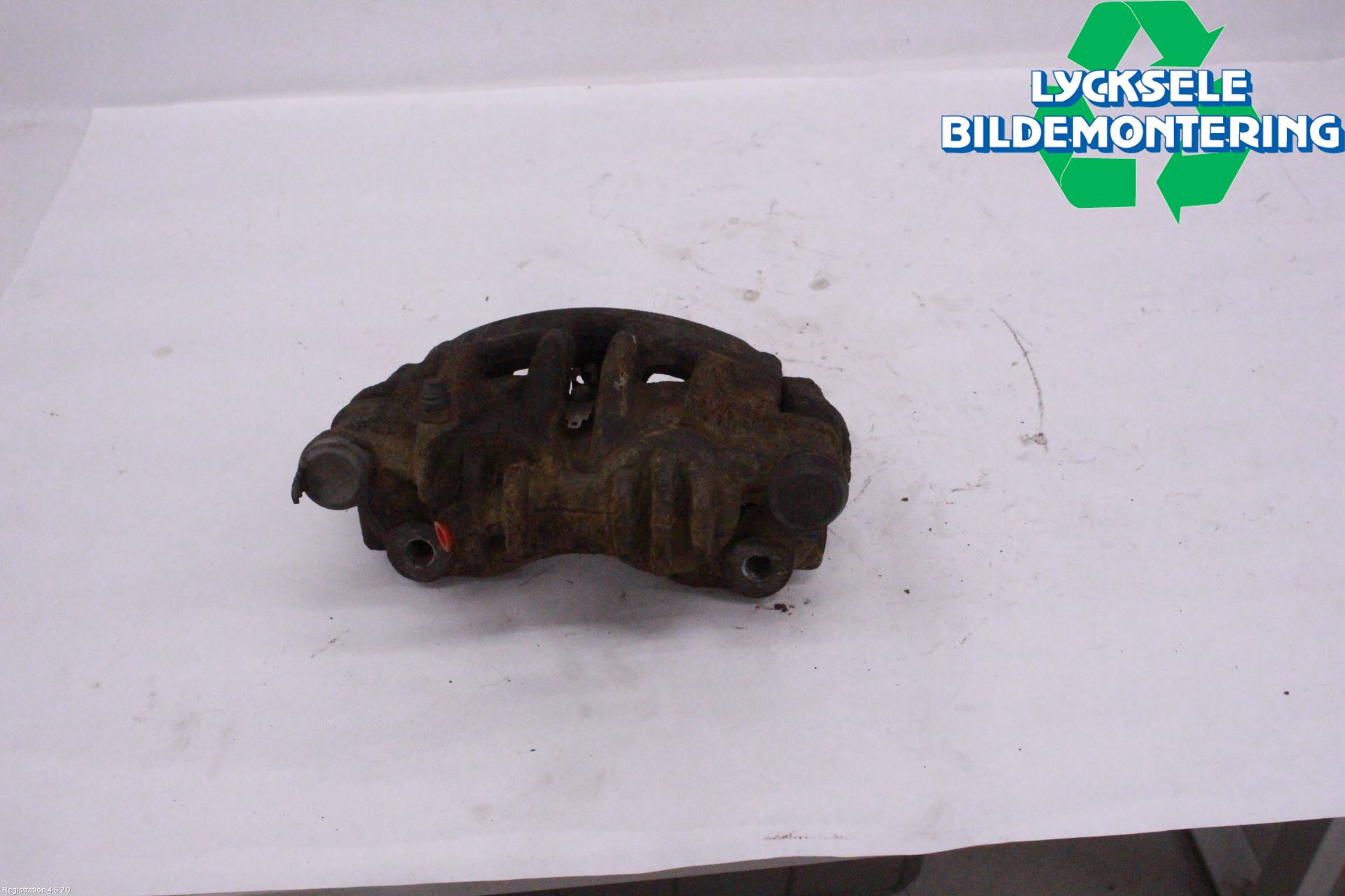 Nissan NV400 12-24 Bromsok Fram Vänster