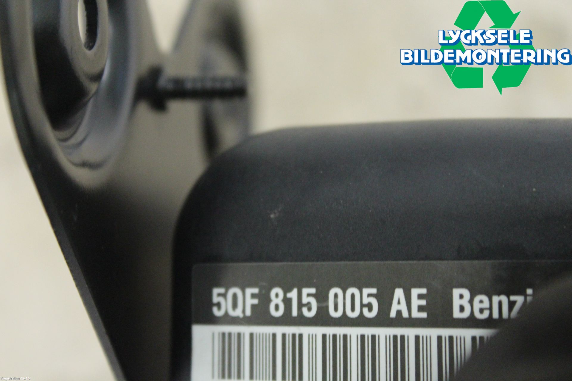 Audi Q3 F3 19- Bensinvärmare