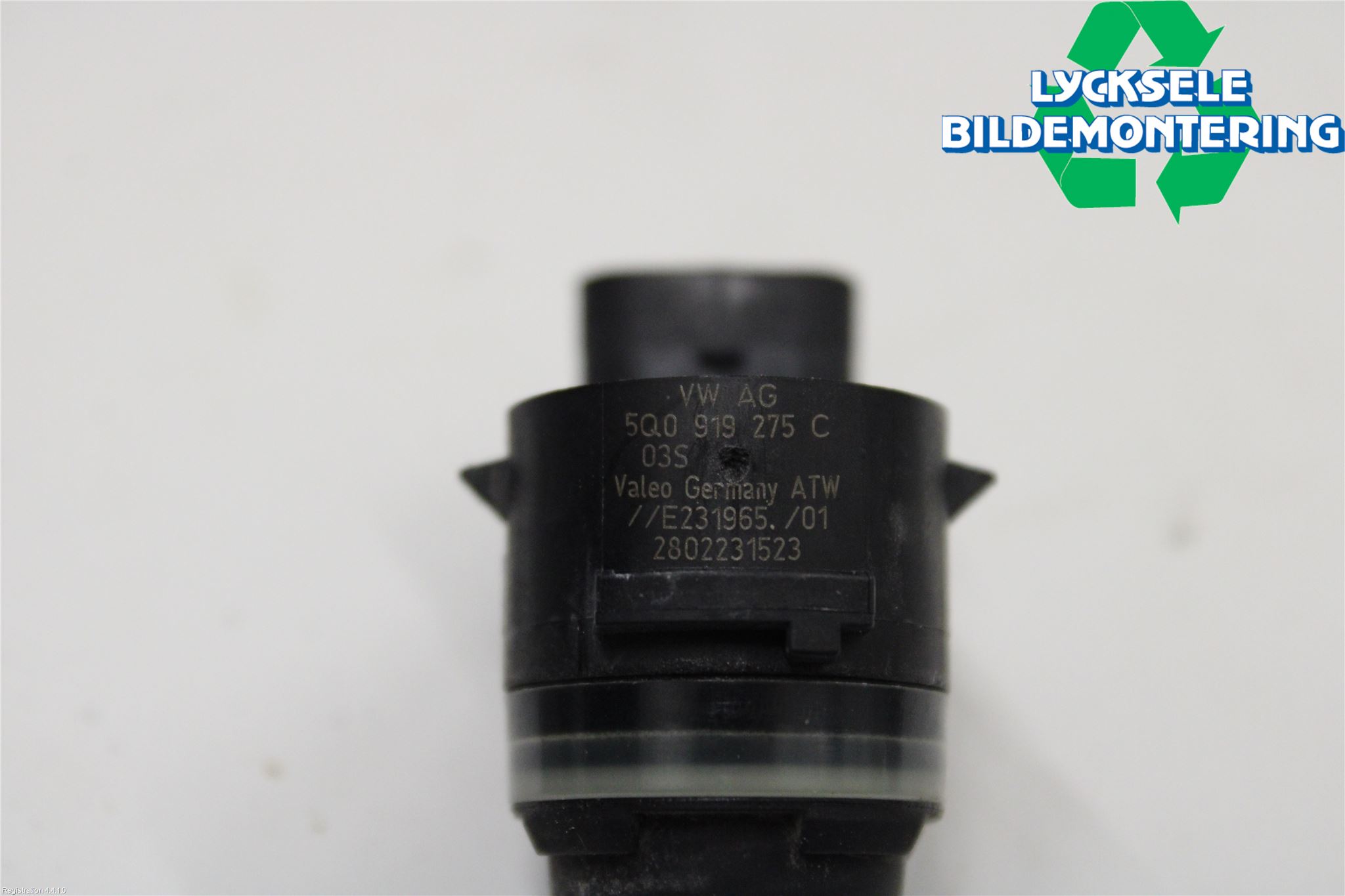 Audi A4/S4 B9 20- Parkeringshjälp Frontsensor