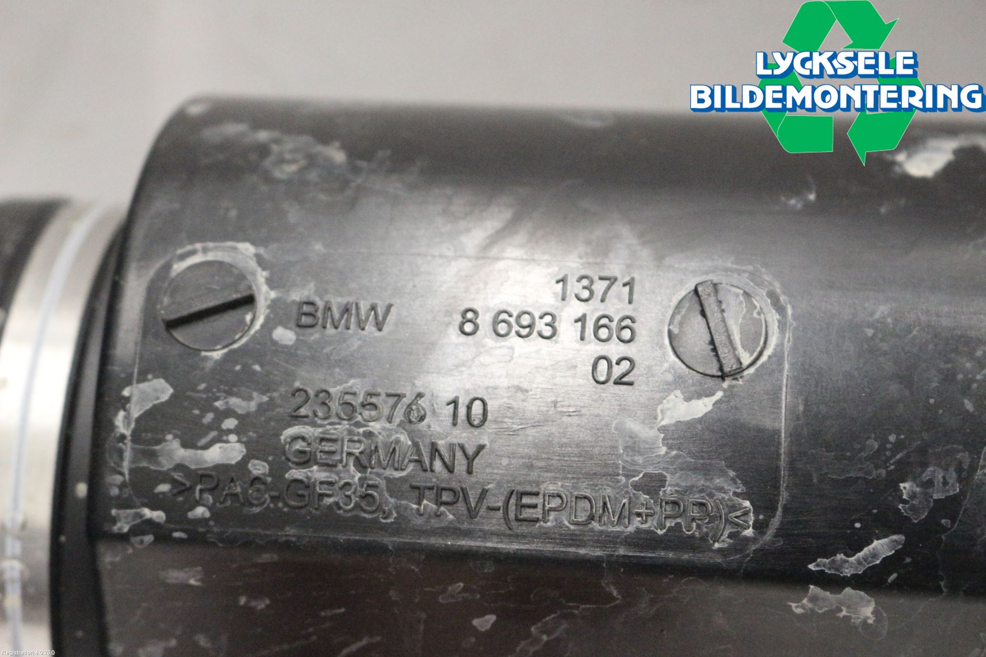 Mini ONE/COOPER 3DR F56 14-24 Resonatorrör