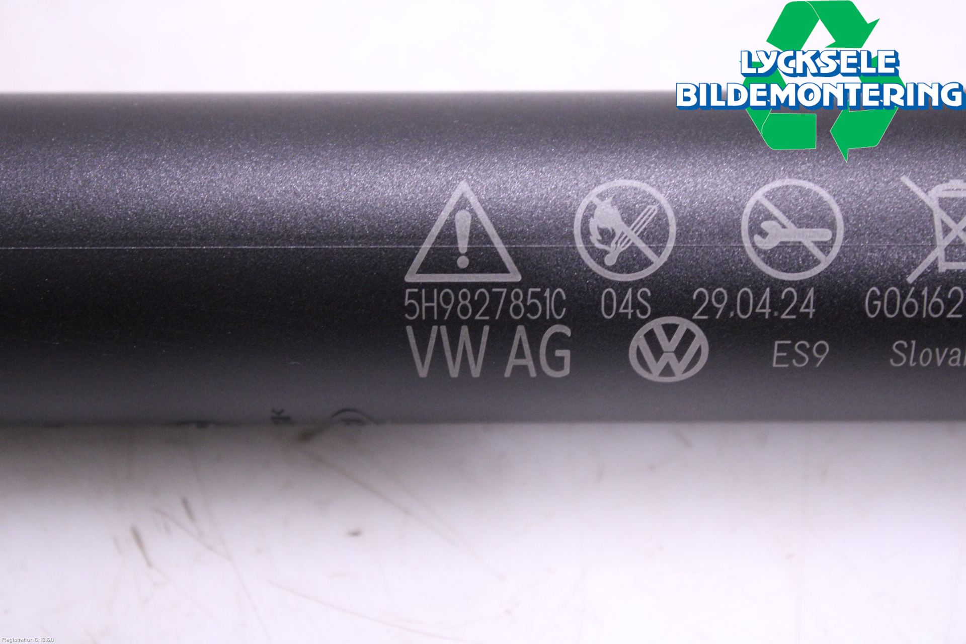 Volkswagen VW GOLF / E-GOLF VIII 20- Gasfjäder Baklucka
