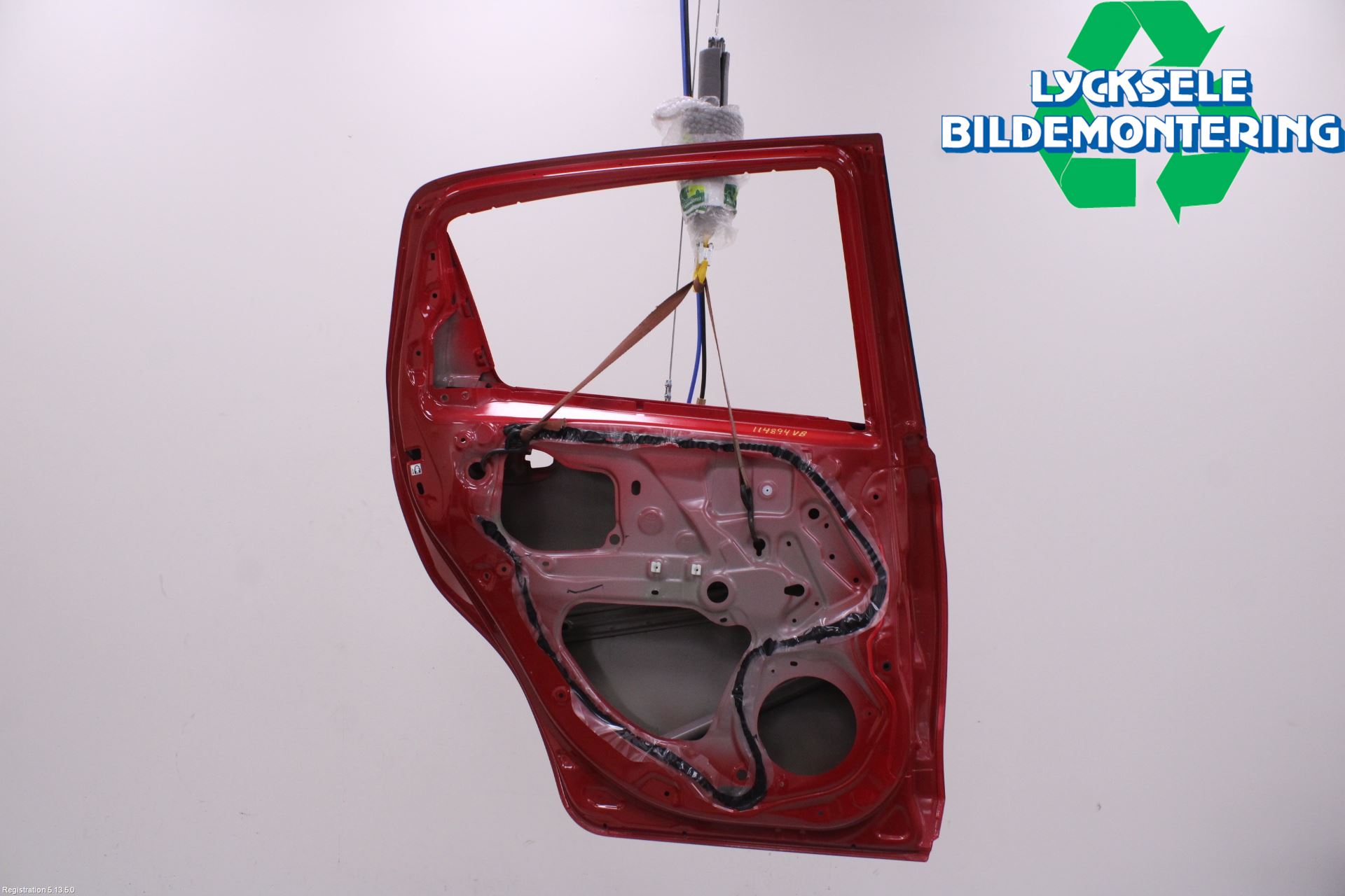 Toyota YARIS XP130 15-20 Dörr Bak Vänster