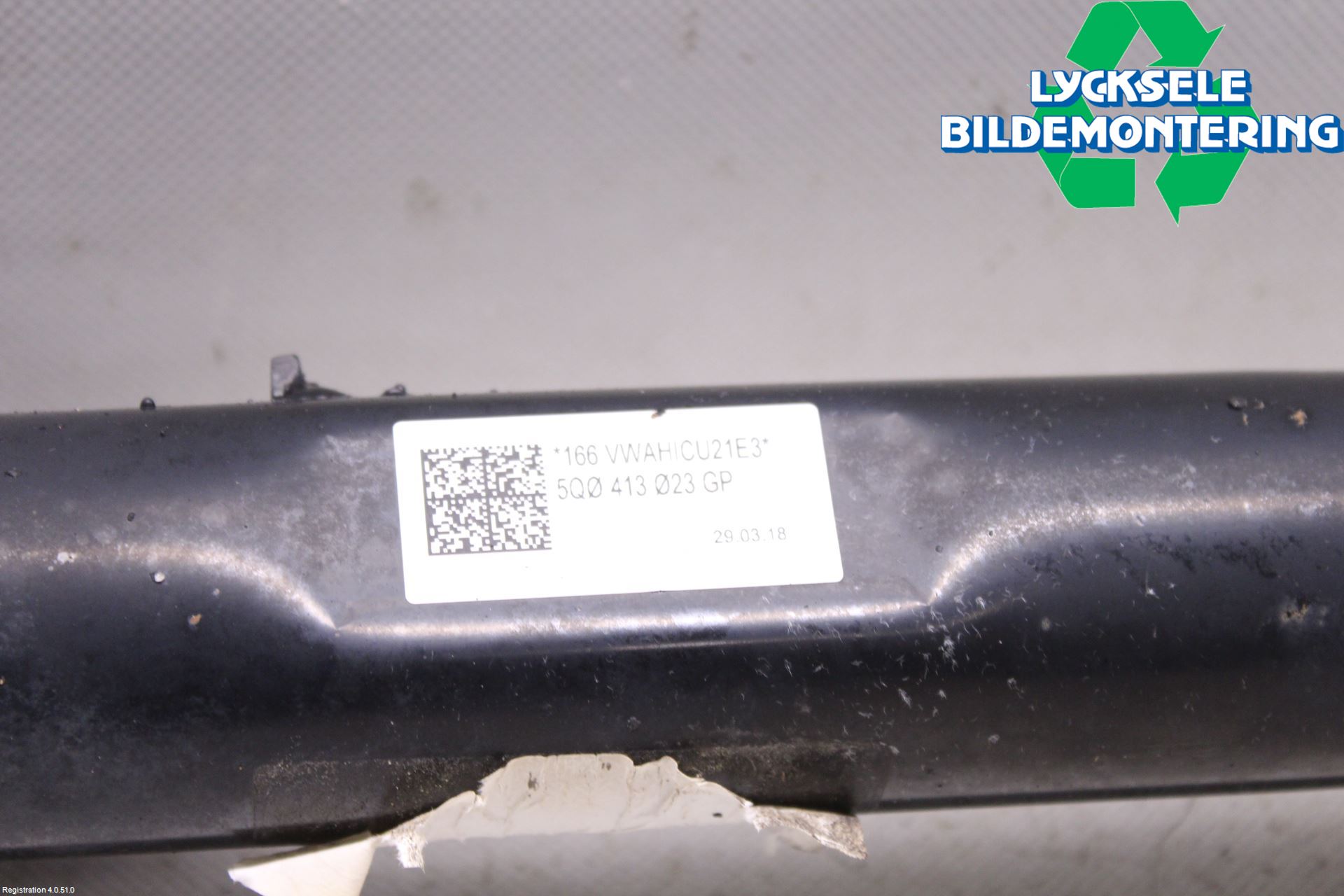 Volkswagen VW GOLF / E-GOLF VII 13-20 Fjäderben Fram Vänster