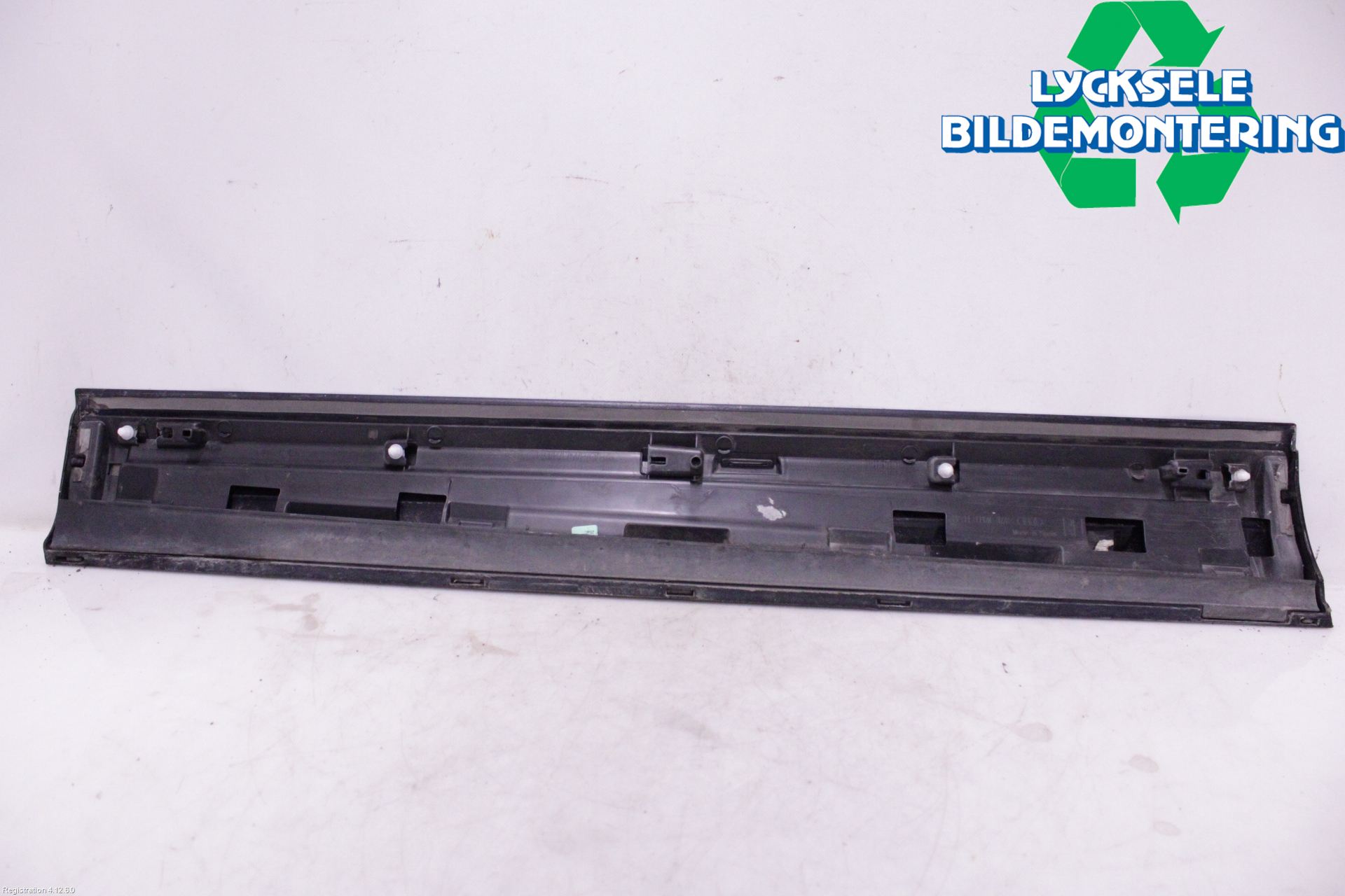 Audi Q3 8U 12-18 Dörr Dekorlist Fram Hö