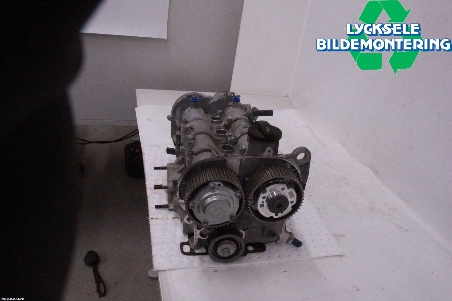 Volkswagen VW PASSAT 20-24 Topplock Bensin