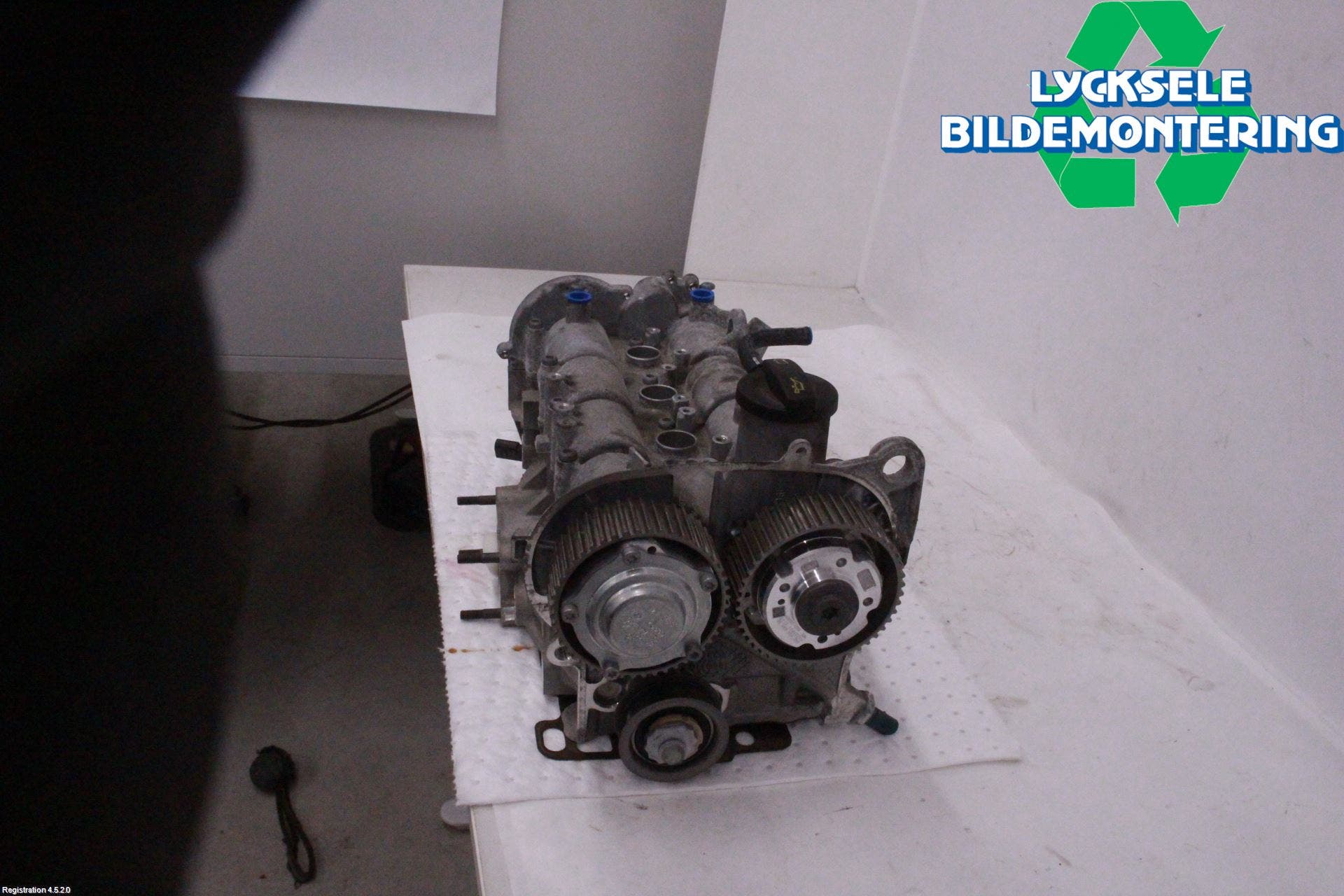 Volkswagen VW PASSAT 20-24 Topplock Bensin