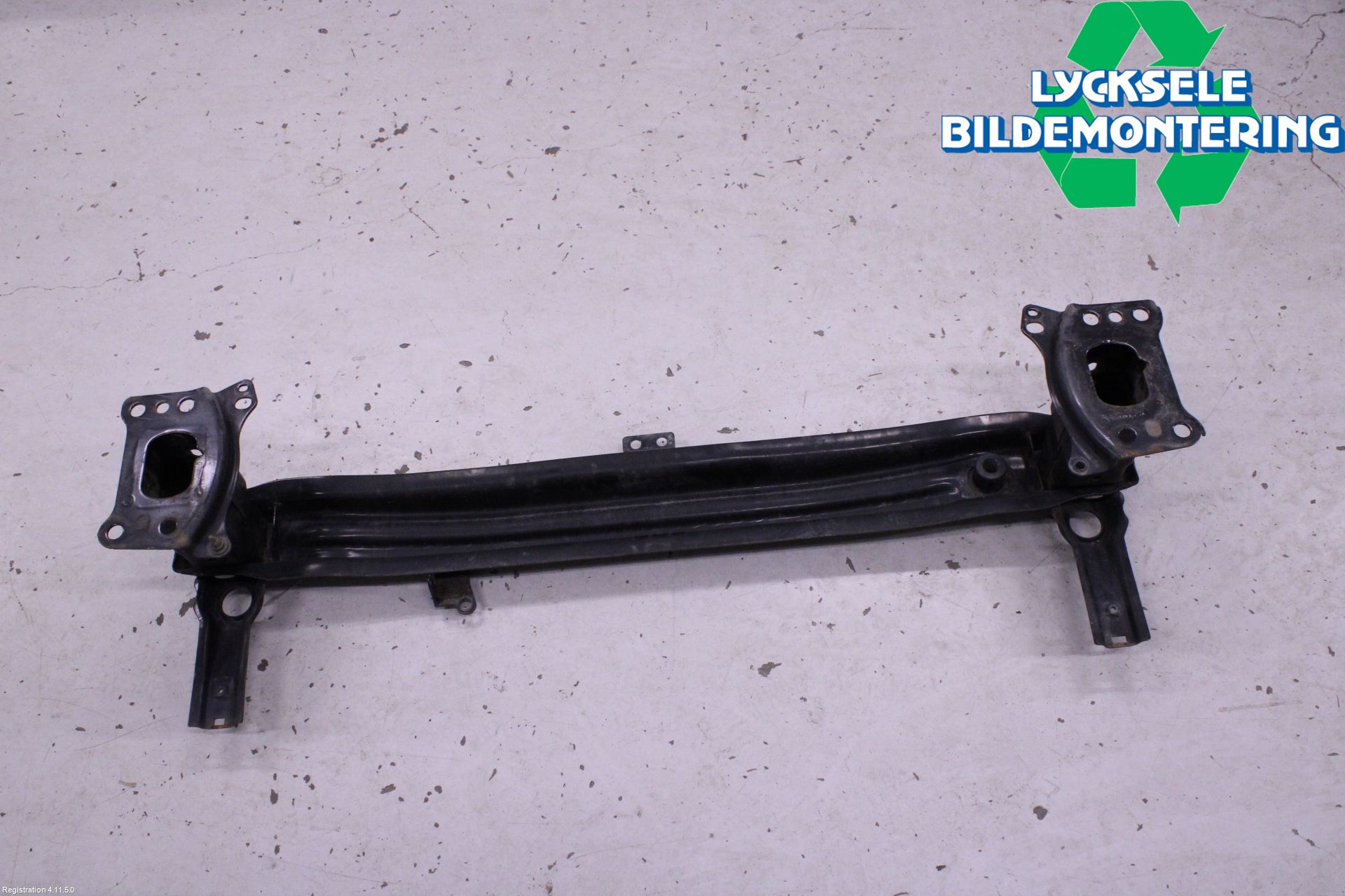 Volkswagen VW GOLF VI 09-13 Stötfångarbalk Fram