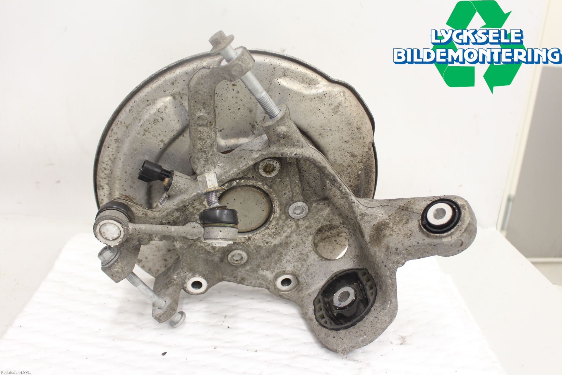 Volvo V90 17->> Hjullagerhus-Spindel Hö B