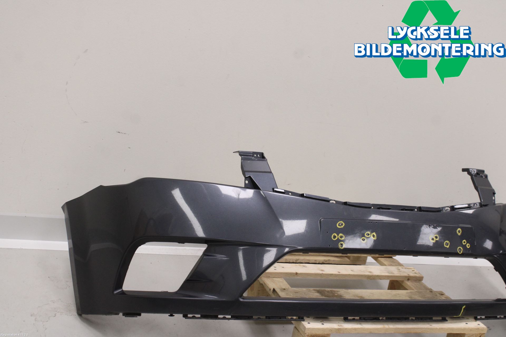 Kia CEED 06-12 Stötfångarbeklädnad Fram