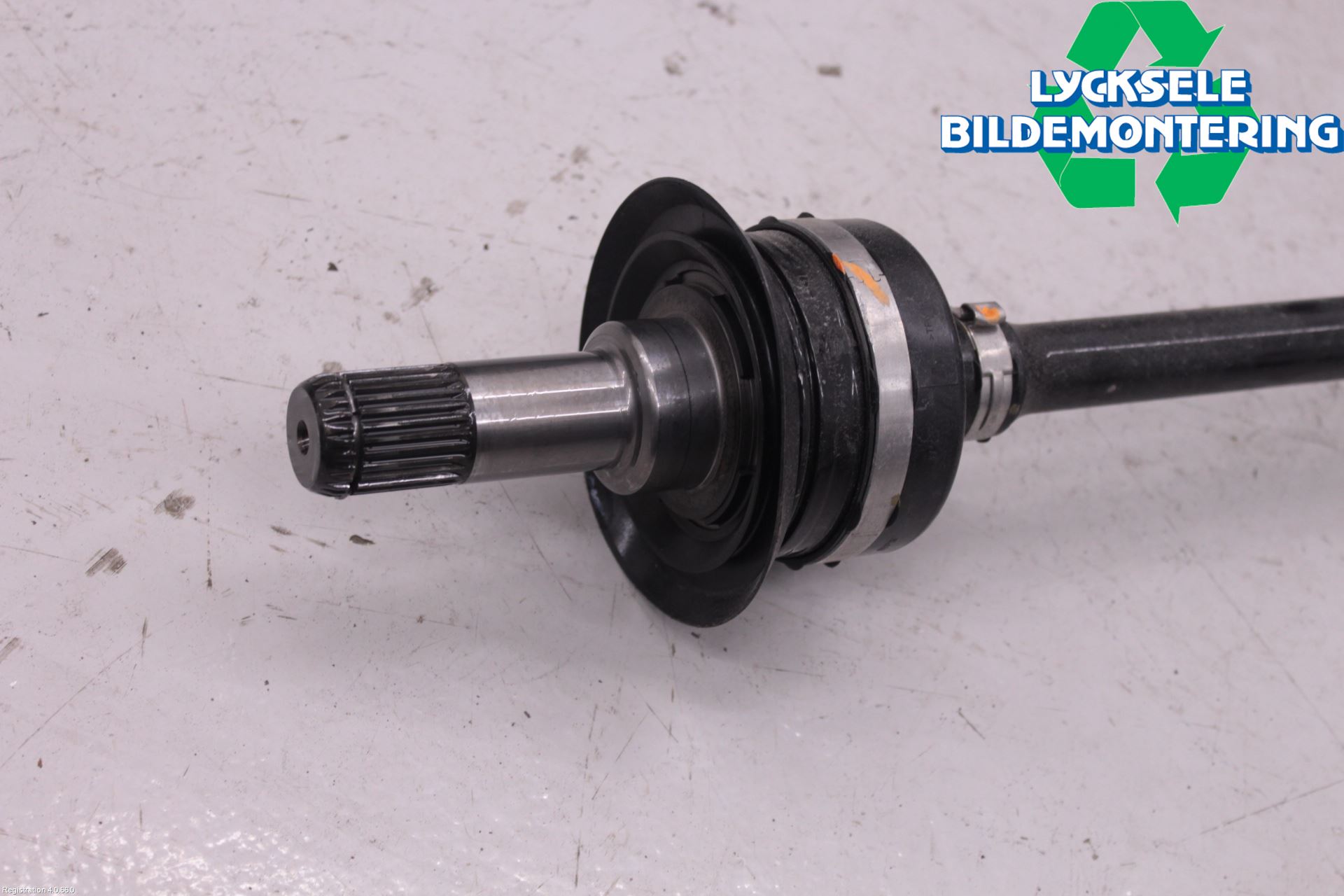 BMW X3 G01 18- Drivaxel Bak Höger