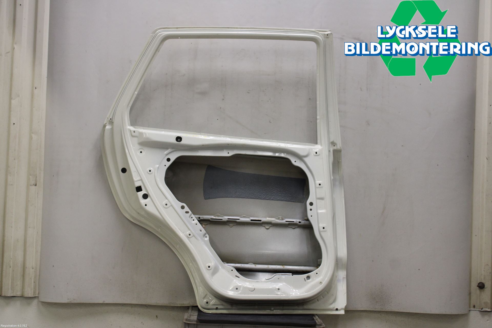 Hyundai SANTA FE  06-12 Dörr Bak Vänster