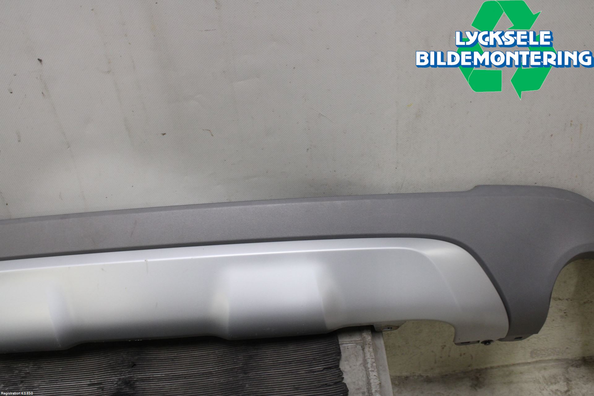 BMW X1 F48 15-22 Spoiler Bak