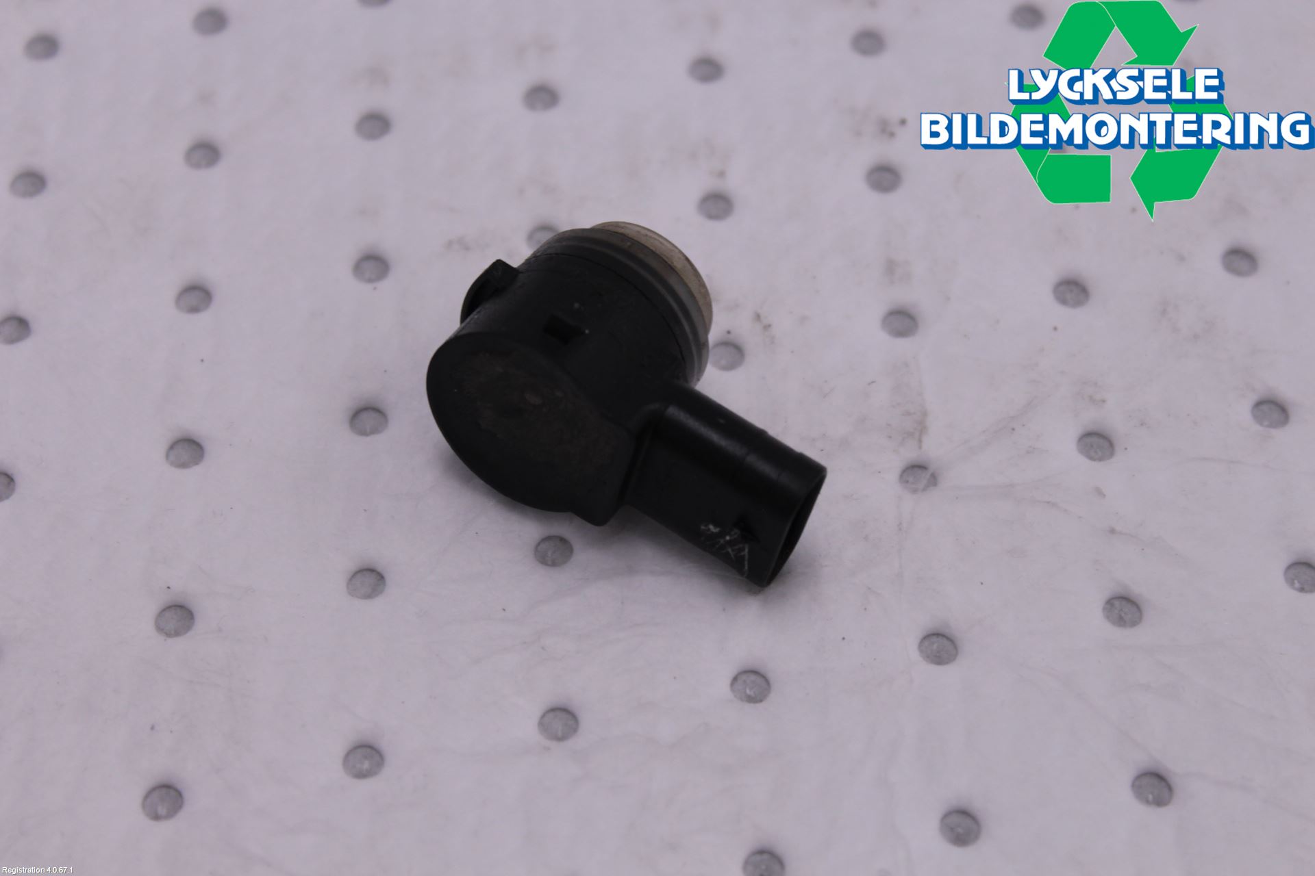 Mercedes-Benz MB C-KLASS (W205) 14-21 Parkeringshjälp Frontsensor