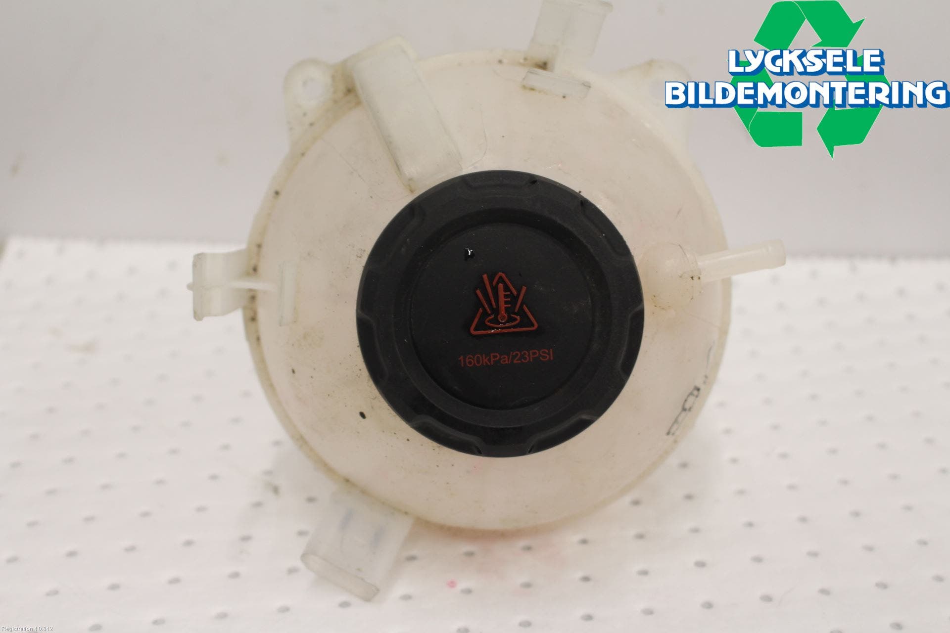 Volkswagen VW CADDY 16-20 Expansionstank