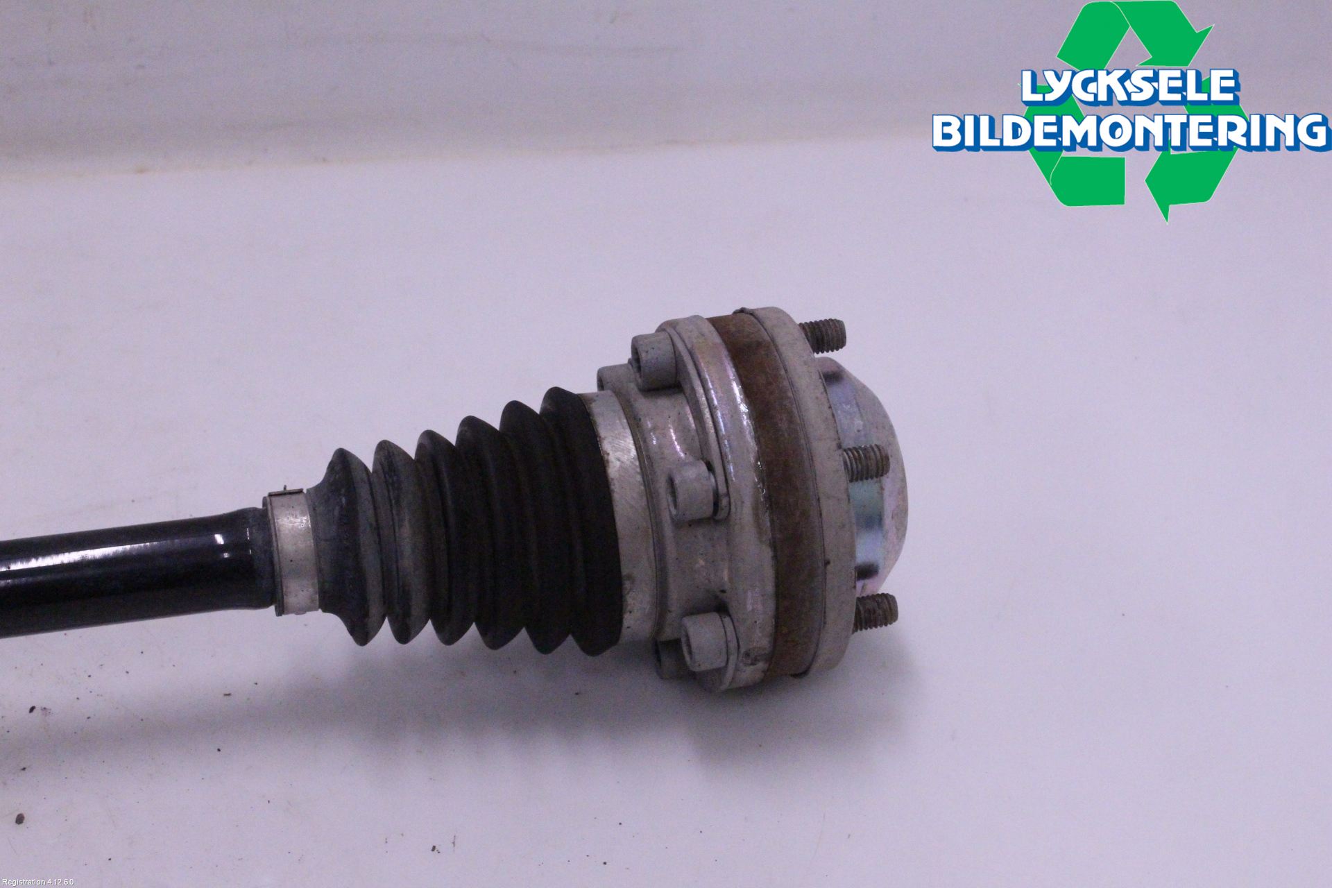 Volkswagen VW GOLF / E-GOLF VII 13-20 Drivaxel Fram Höger