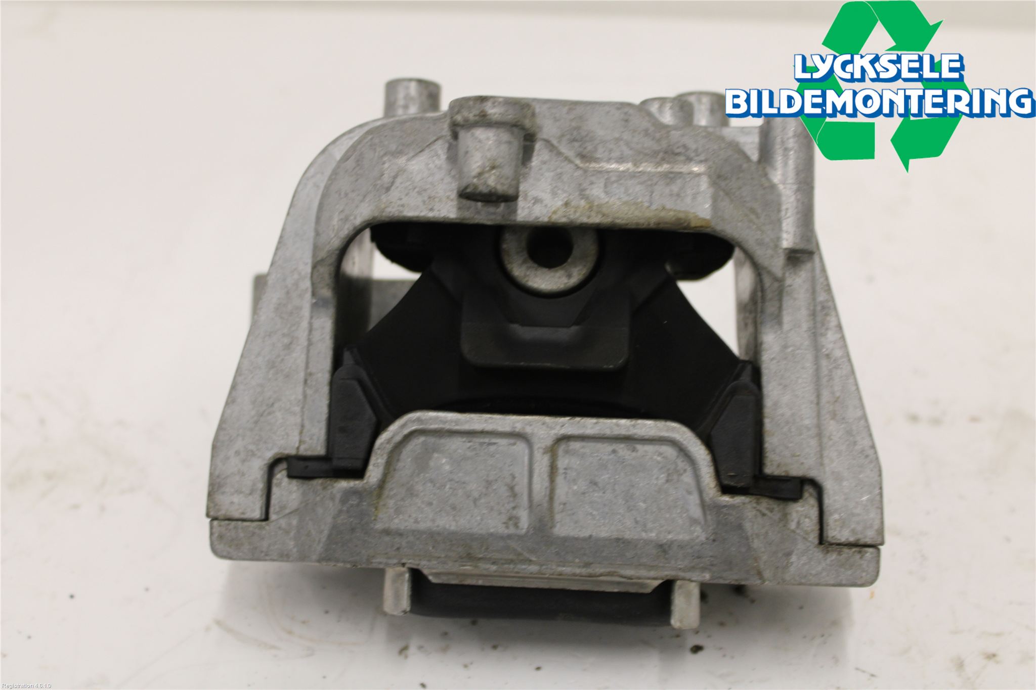 Skoda YETI Motorfäste