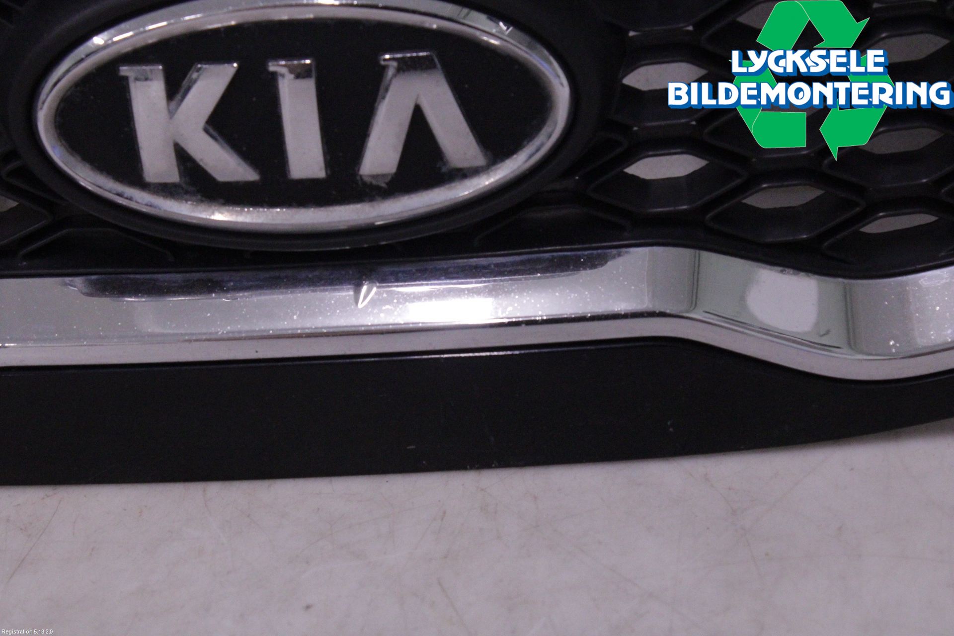 Kia CEED 06-12 Grill Komp