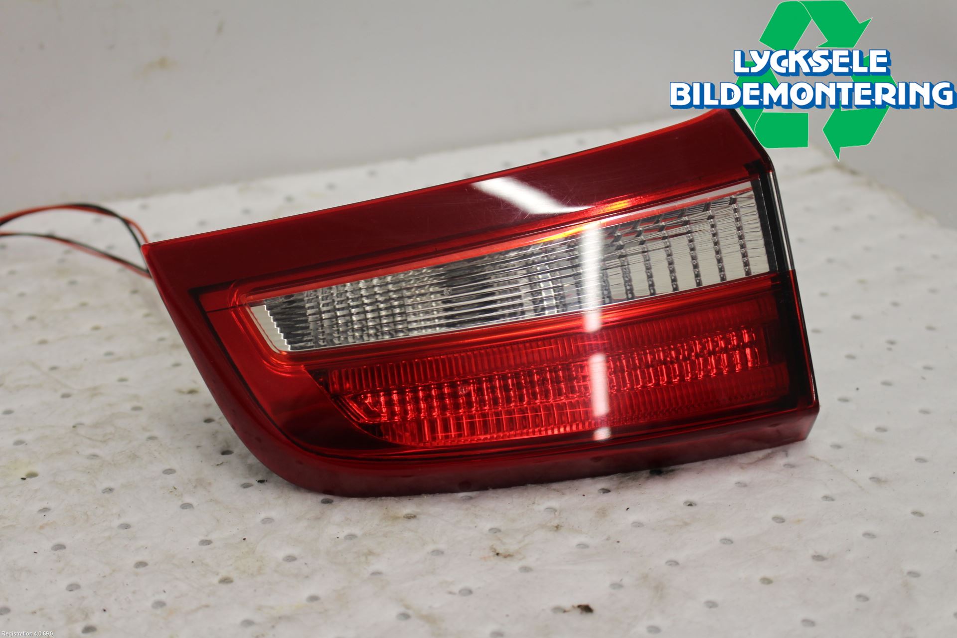 Volvo S60 11-13 Bakljus Lucka Vä