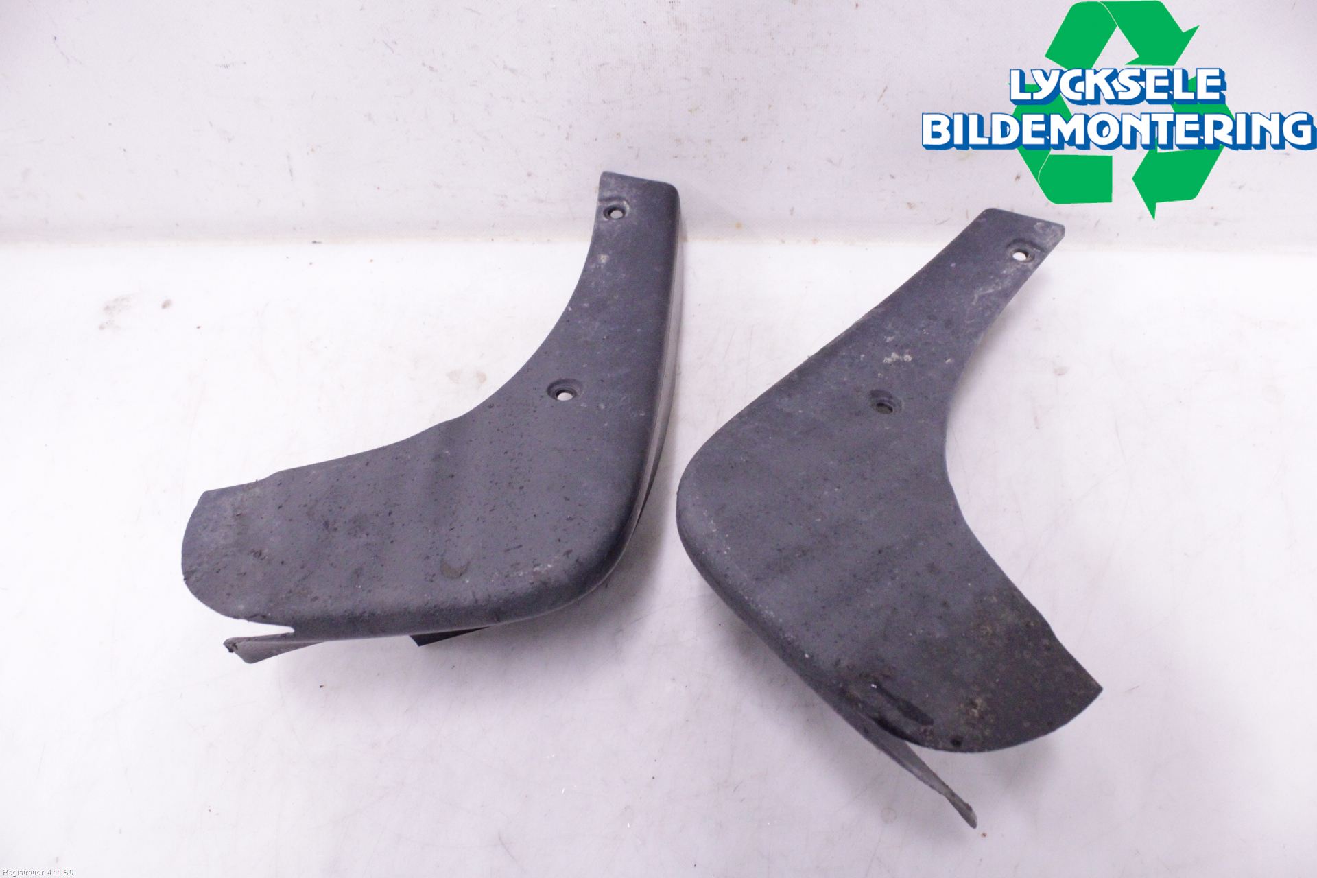 Nissan QASHQAI 10-14 Stänkskydd