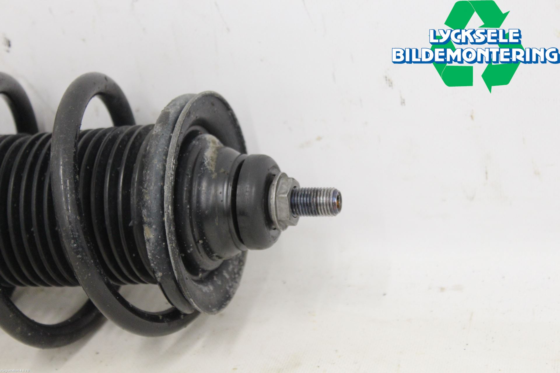 Skoda PRAKTIK Fjäderben Fram Höger