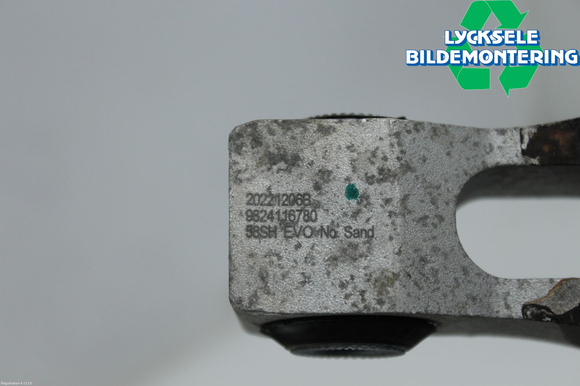 Peugeot 2008/E-2008 20- Motorfäste