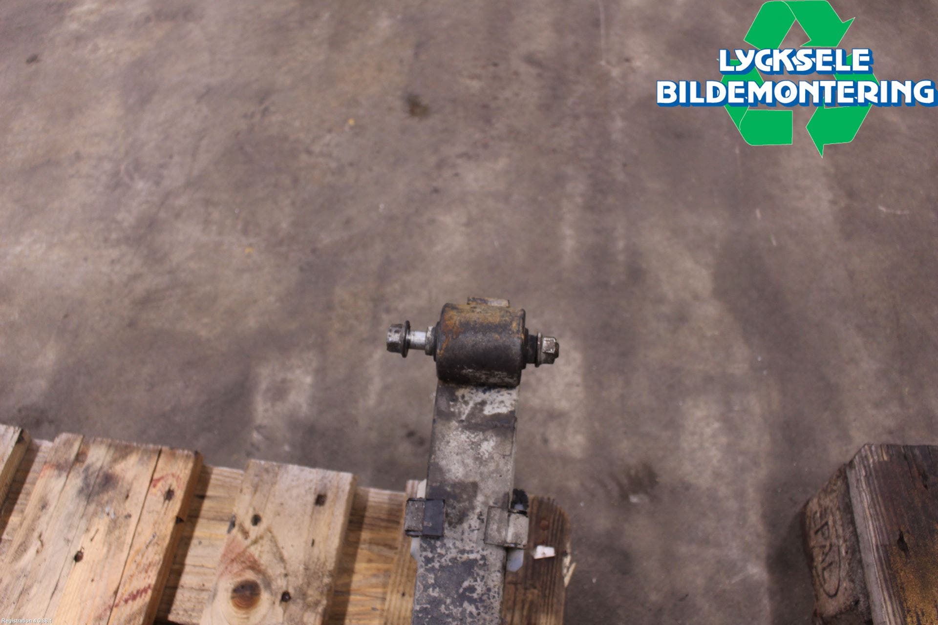 Mitsubishi L200 16-23 Fjäder Bak Blad