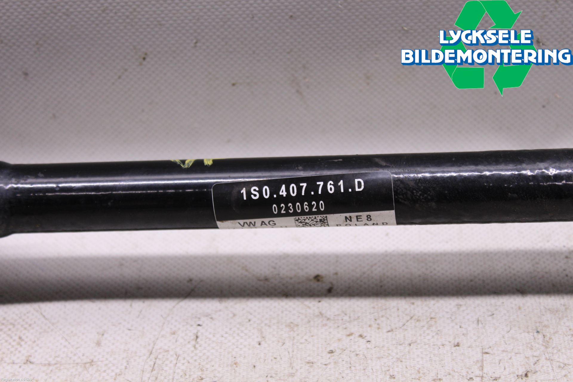 Volkswagen VW UP! / E-UP! Drivaxel Fram Vänster