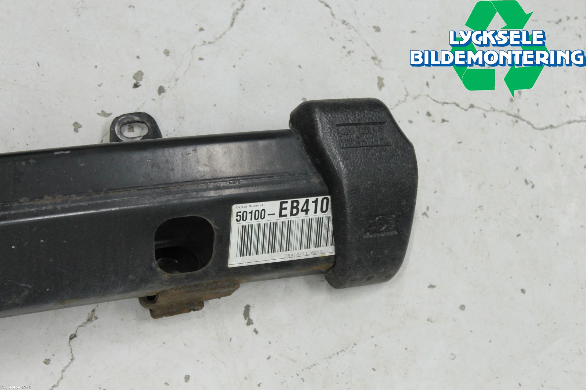 Nissan NAVARA 05-16 Stötfångarbalk Fram