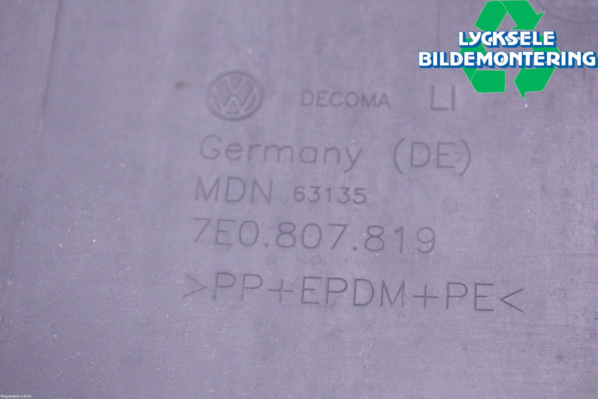 Volkswagen VW TRANSP/CARAVELLE (T5) 04-15 Stötfångarlist Fram