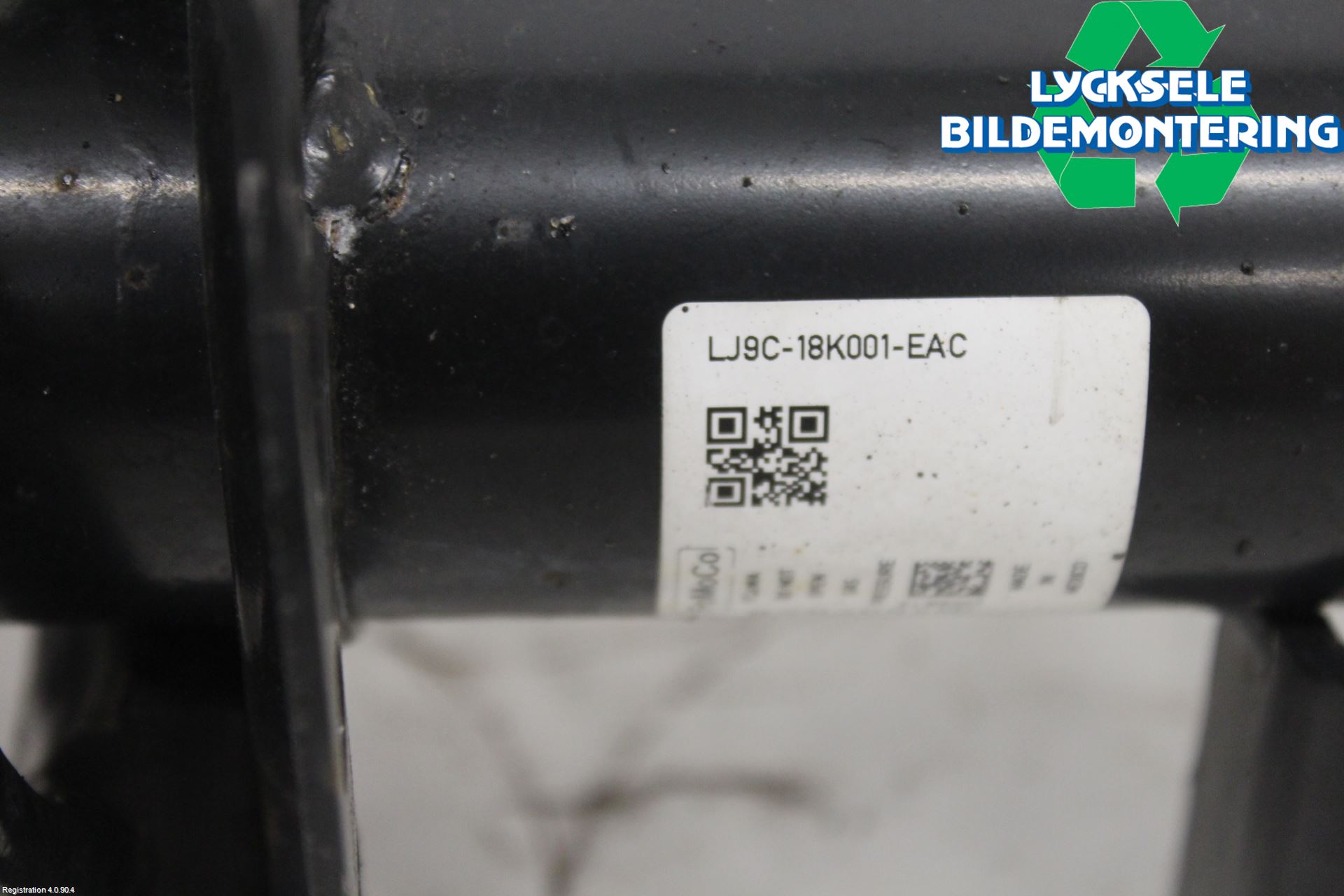 Ford MUSTANG Mach-E 21- Fjäderben Fram Vänster