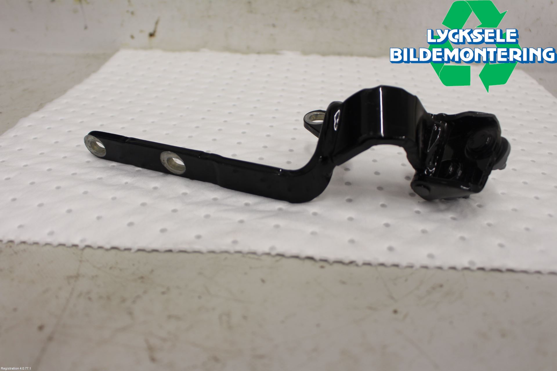 Audi A5 07-16 Bakluckegångjärn Vä