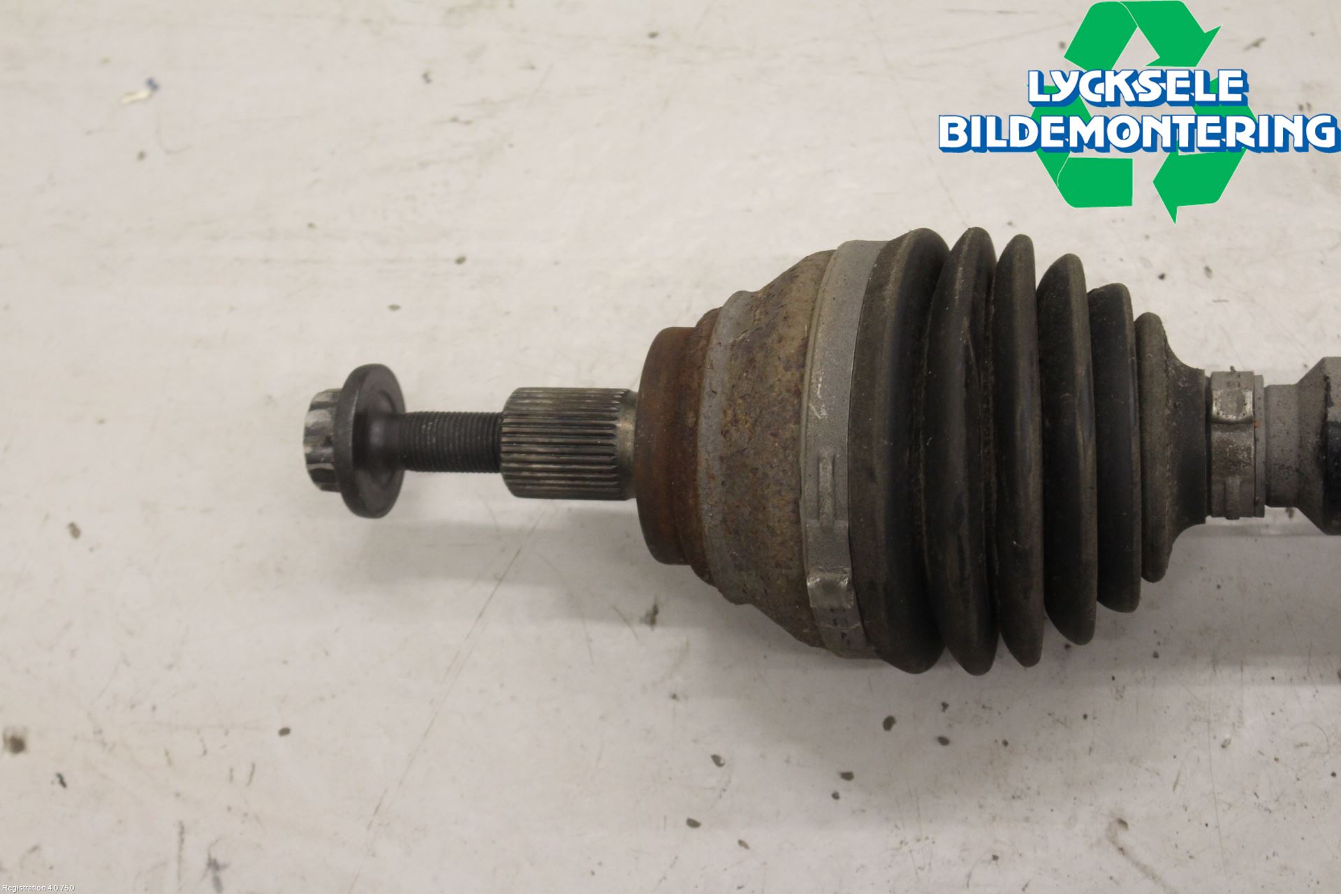 Skoda OCTAVIA (5E) 13-20 Drivaxel Fram Höger