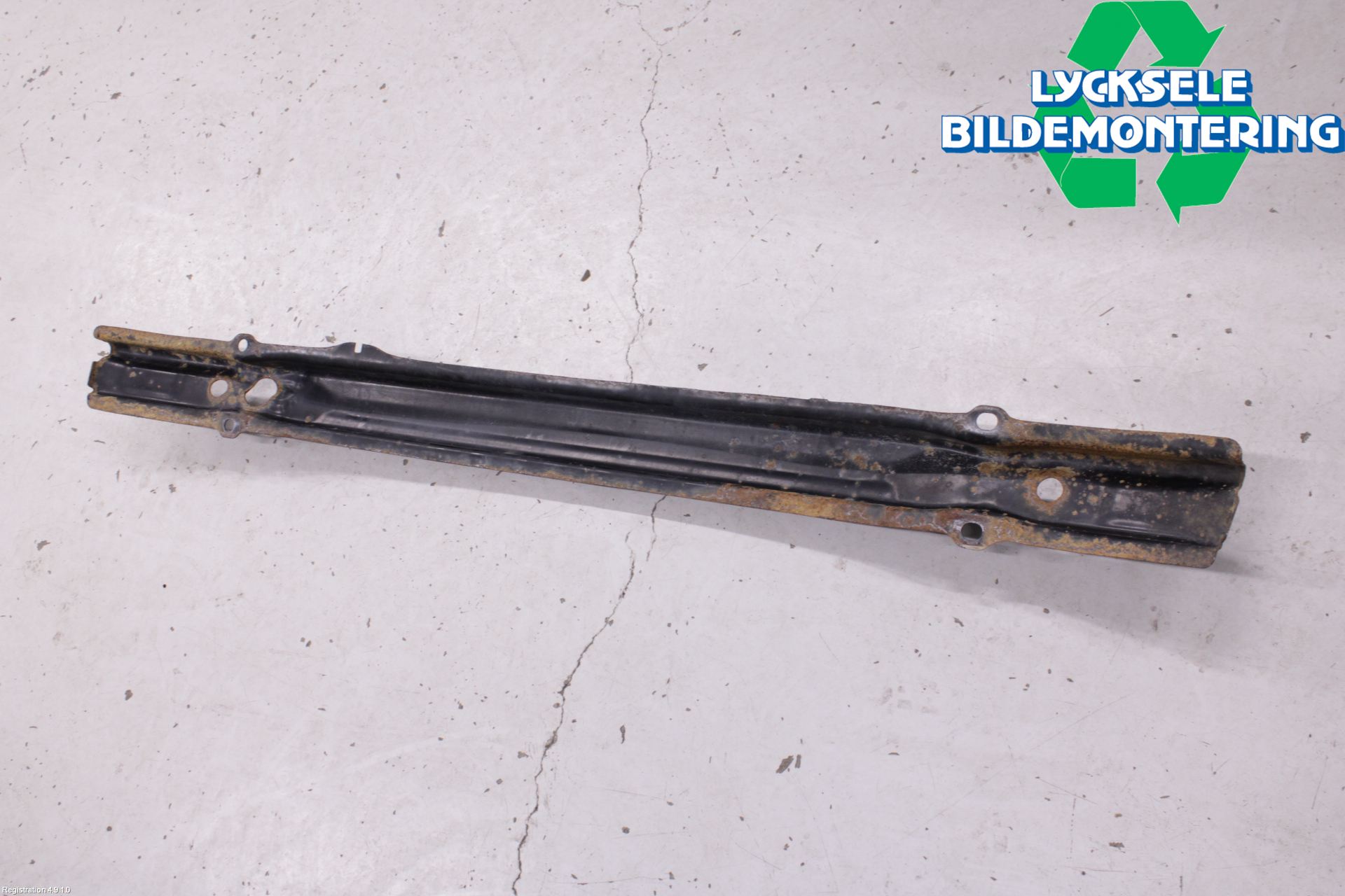 BMW 5 E60/61 Sed/Tou 02-10 Stötfångarbalk Bak