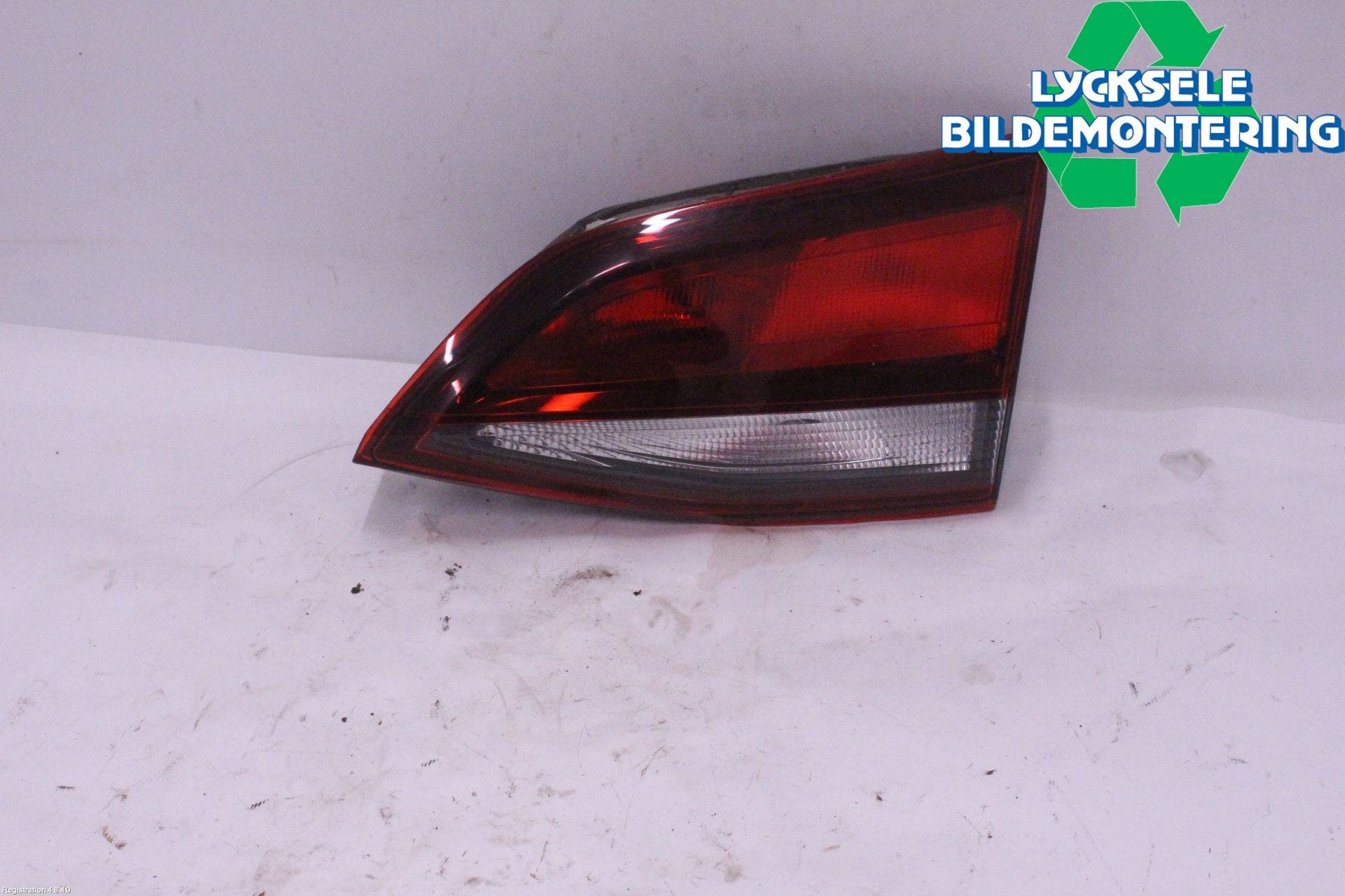 Opel ASTRA K 16-22 Bakljus Lucka Hö