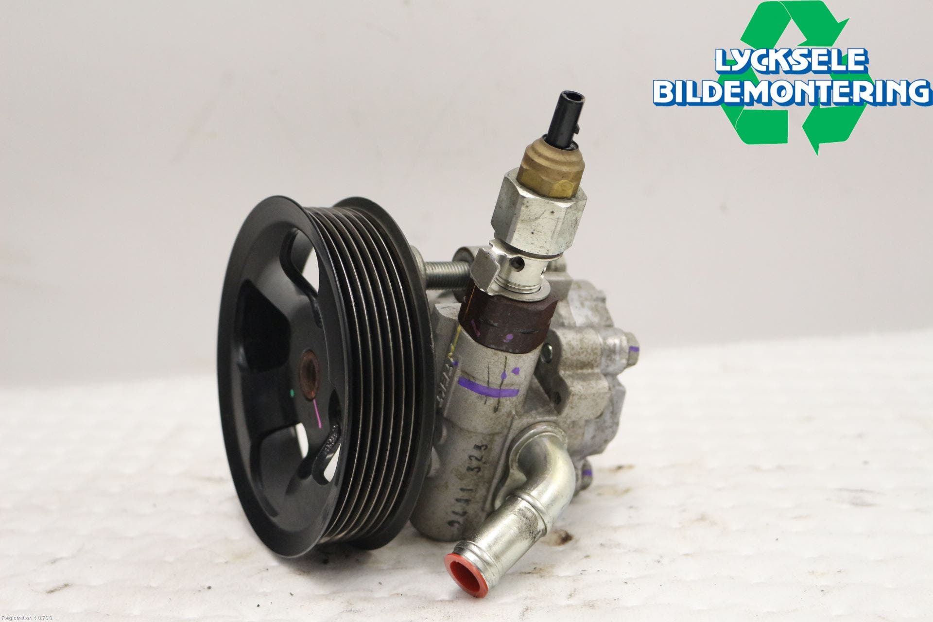 Toyota HILUX 16- Styrservopump